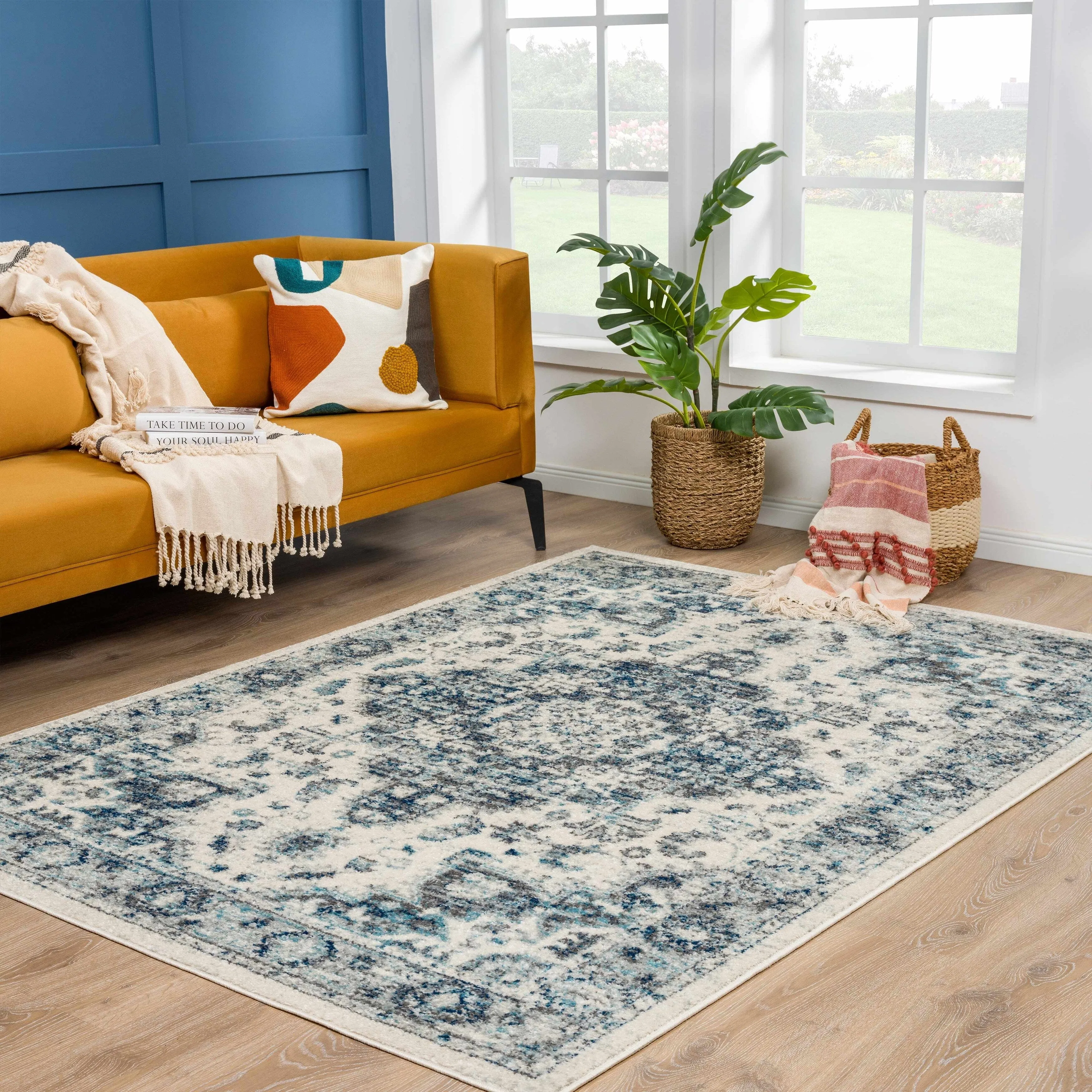 Hauteloom Istanbul Collection Vintage Oriental Traditional Medallion Area Rug