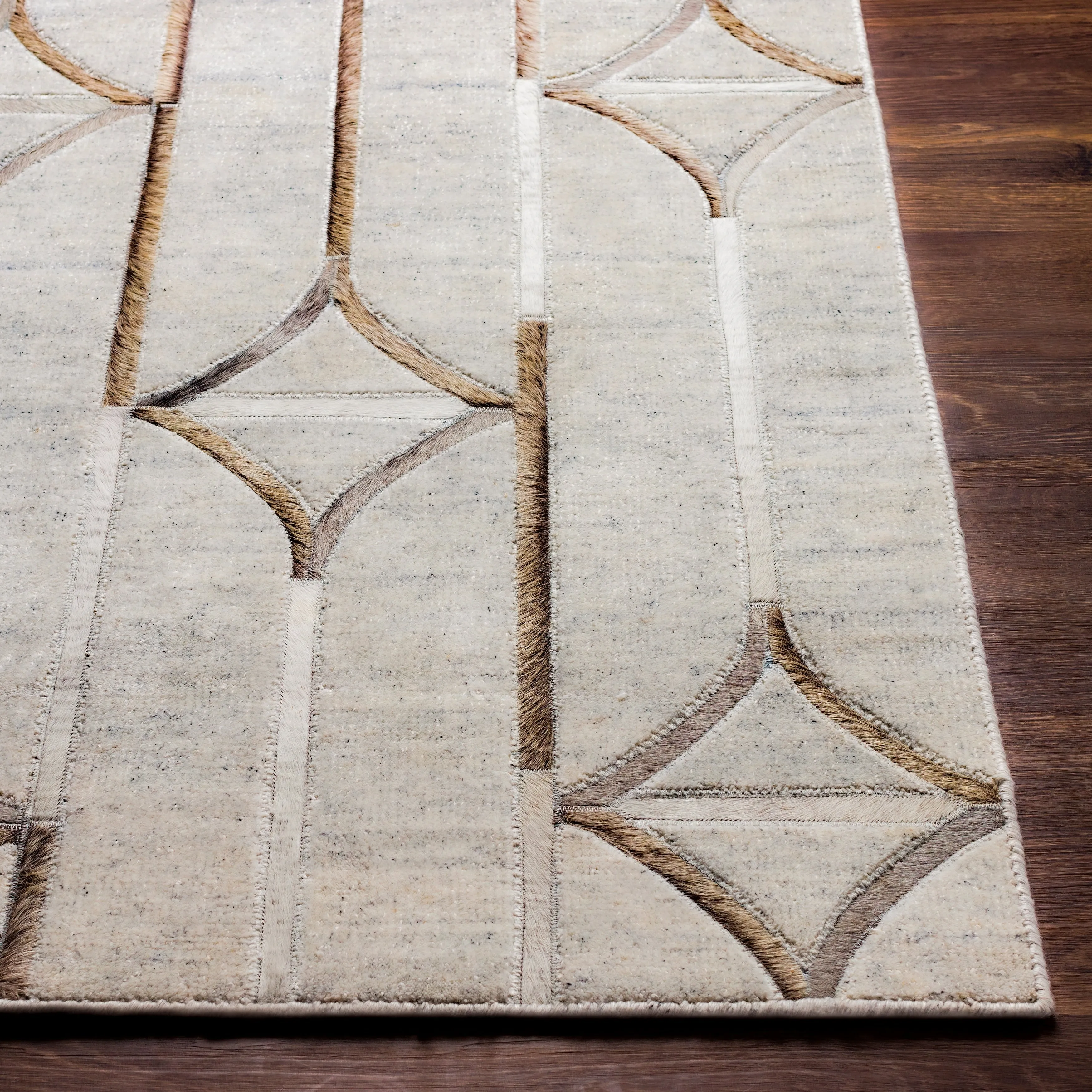 Hirah Modern Diamond Viscose & Hair-on-hide Area Rug