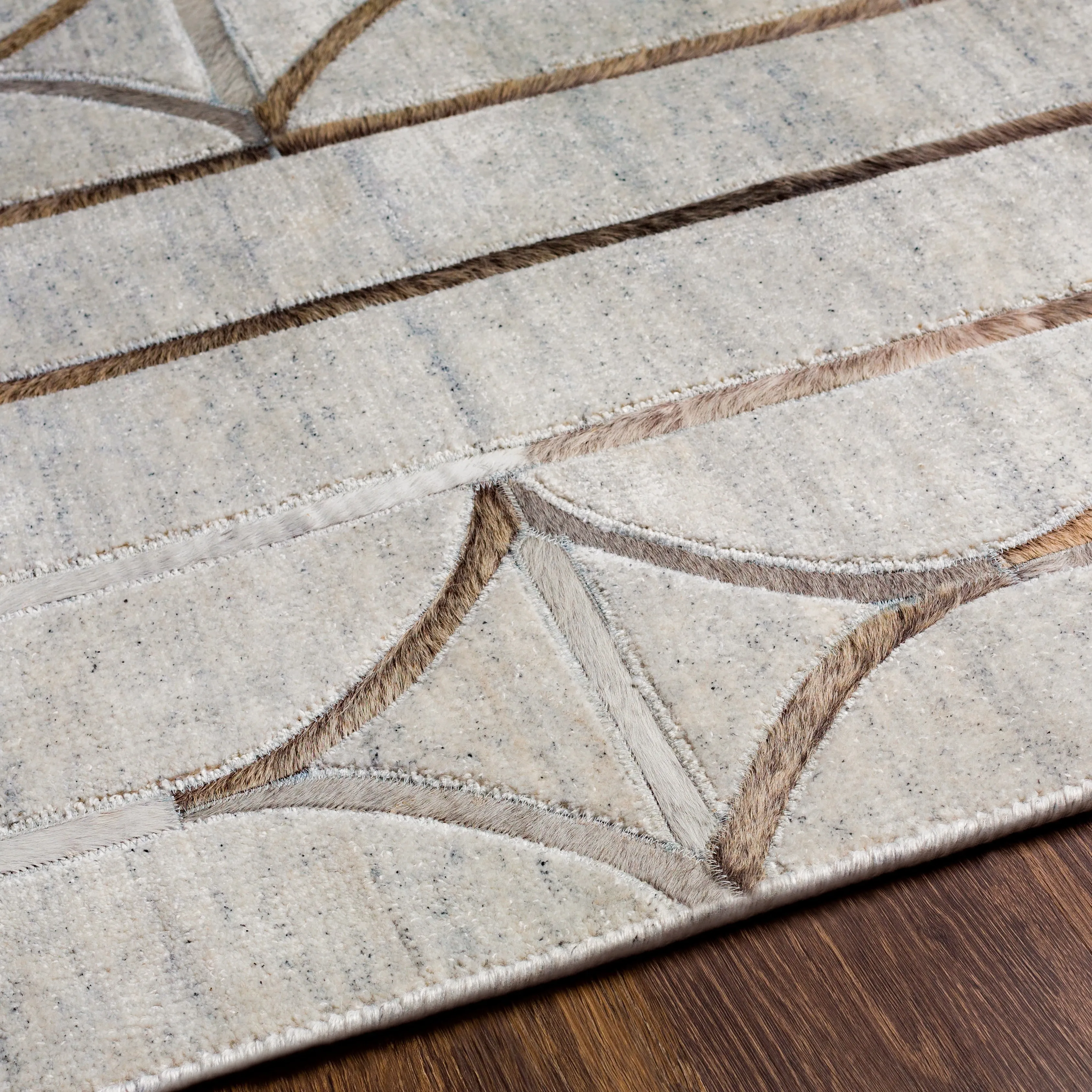 Hirah Modern Diamond Viscose & Hair-on-hide Area Rug