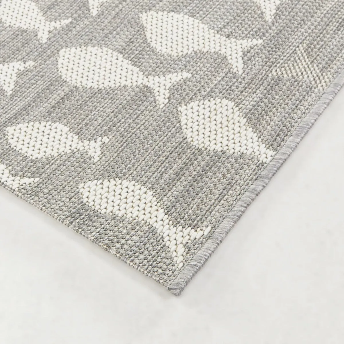 Holbrook Coastal Fish Indoor/Outdoor Area Rug