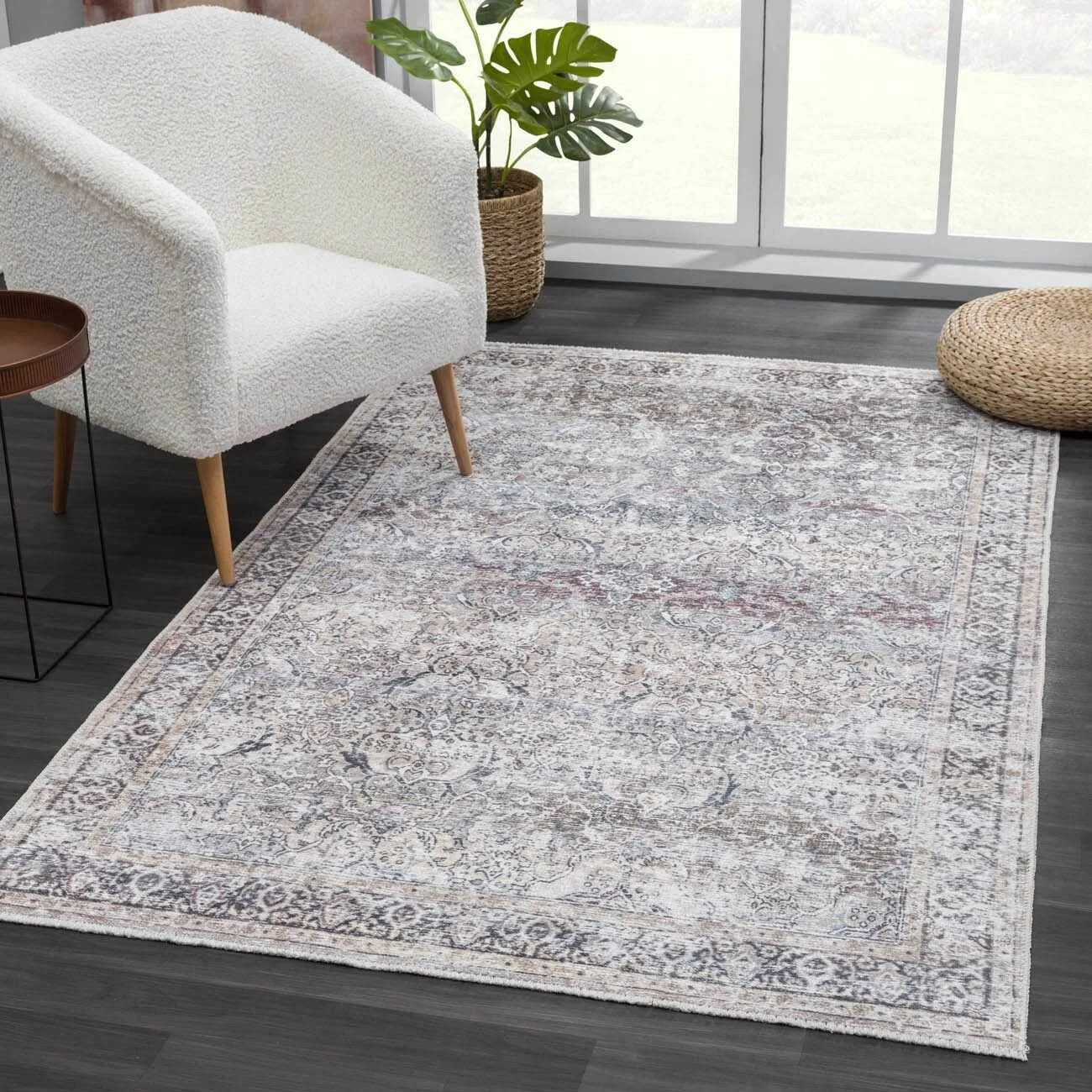 HOLI Area Rug