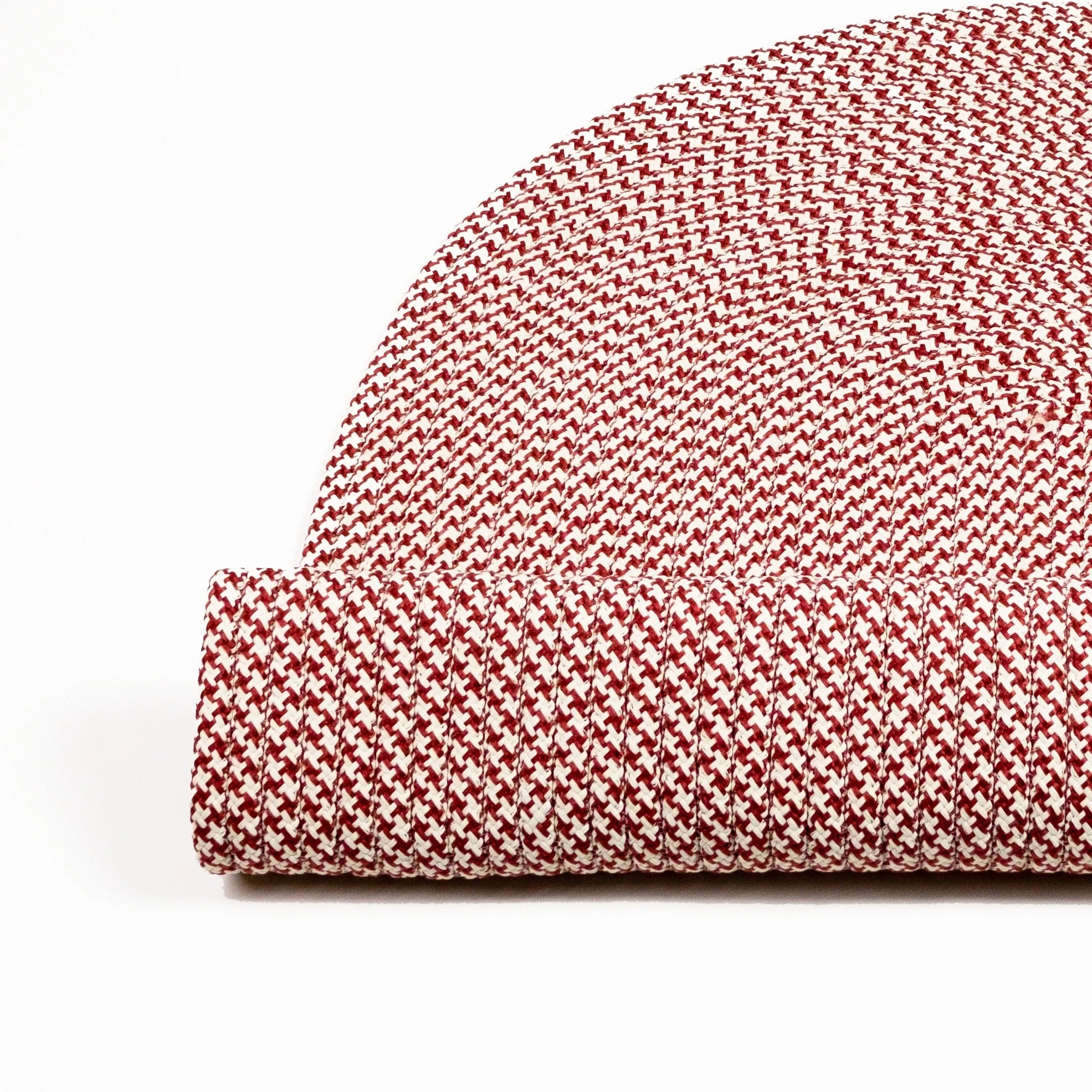 In-Outdoor Milton Houndstooth Tweed Braided Area Rug