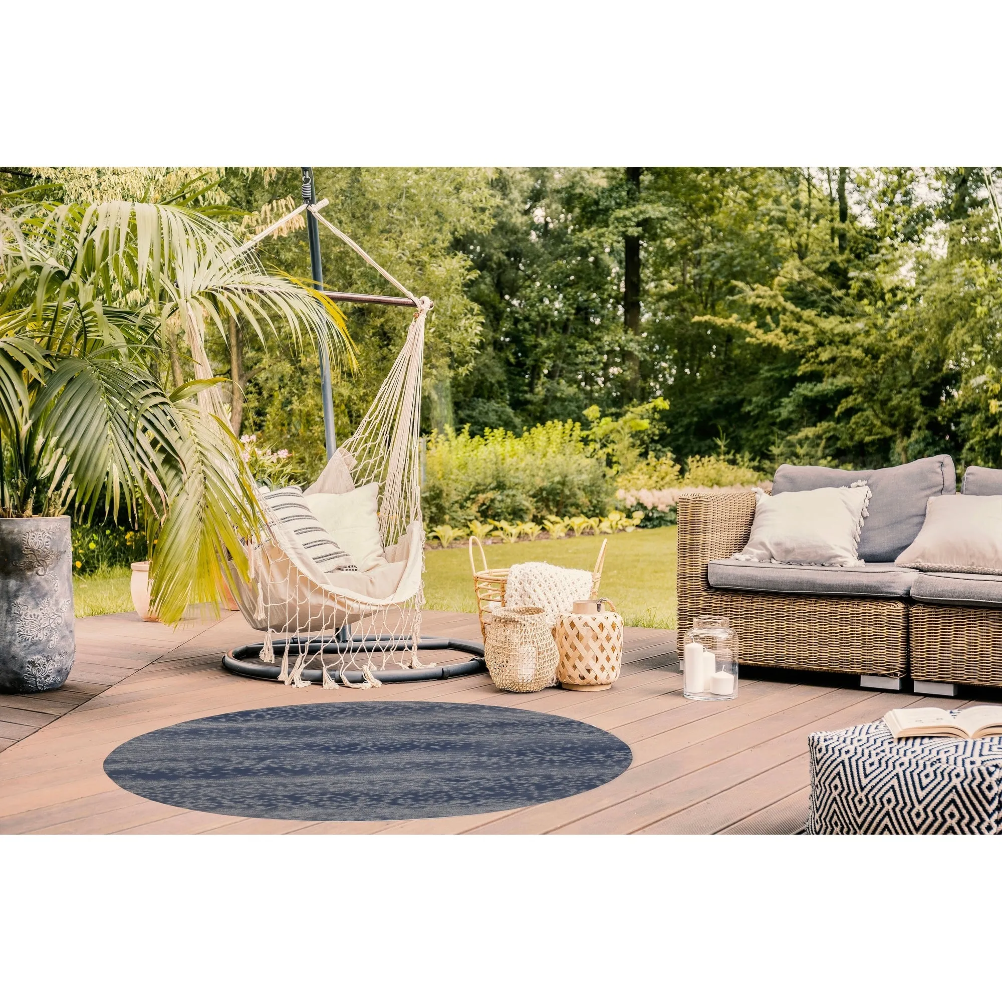 IVY NAVY Outdoor Rug By Kavka Designs
