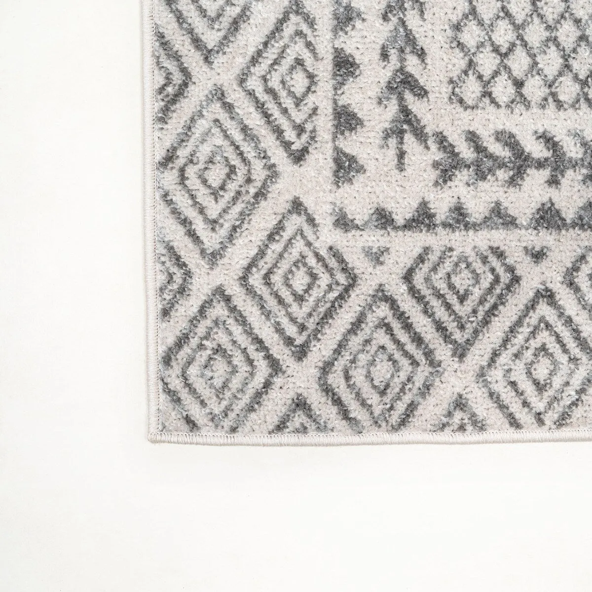 JONATHAN Y Amir Modern Geometric Boho Rug Area Rug