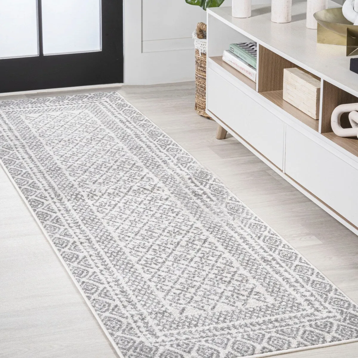 JONATHAN Y Amir Modern Geometric Boho Rug Area Rug