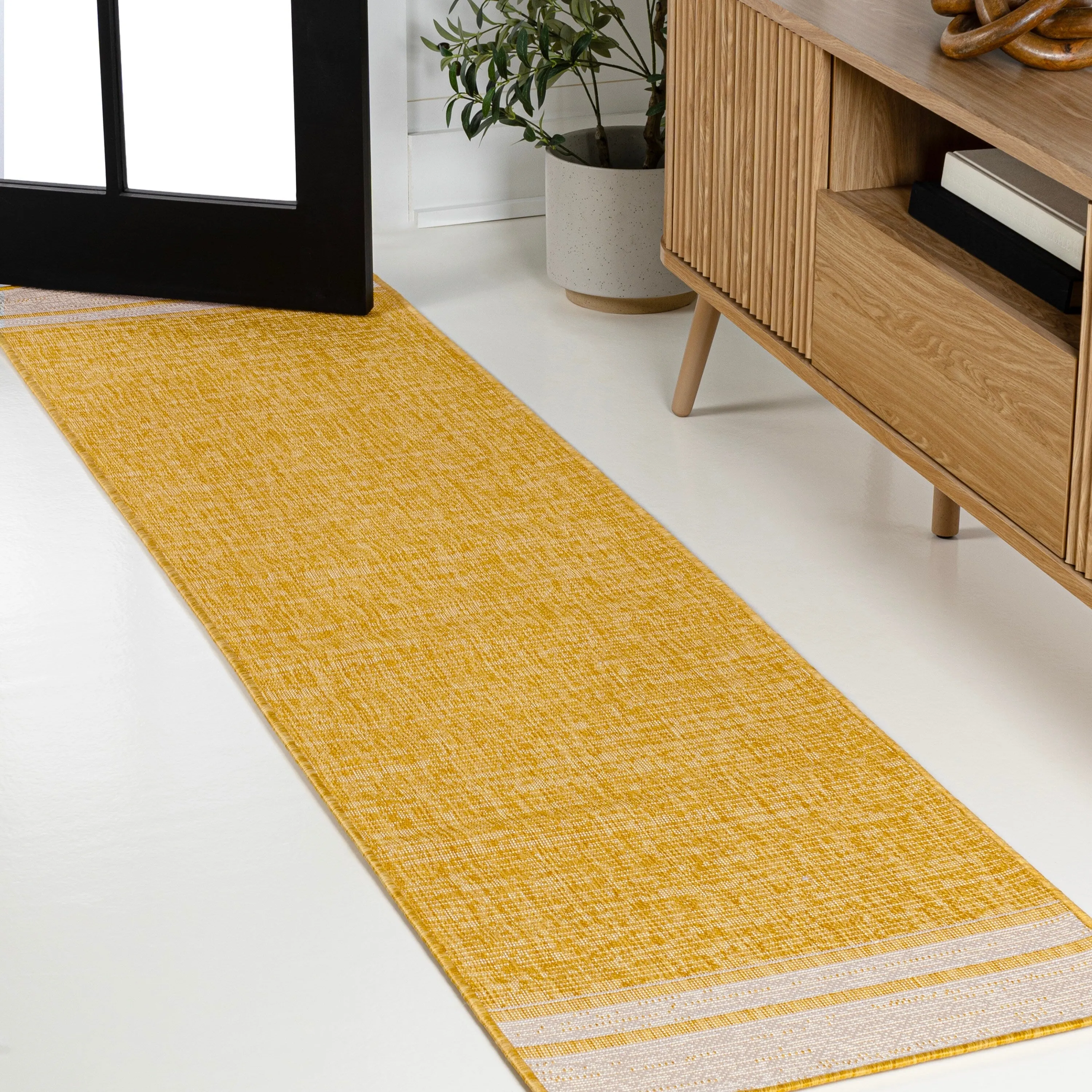 JONATHAN Y Darcy Modern Minimalist Mingled Solid Black/Cream Indoor/Outdoor Area Rug