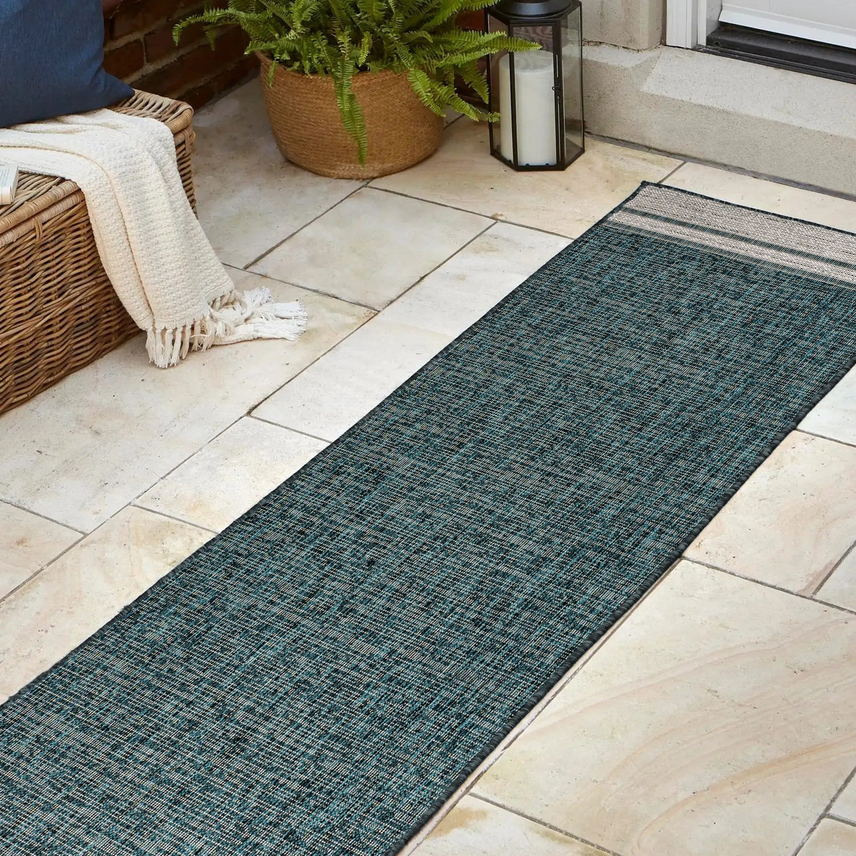 JONATHAN Y Darcy Modern Minimalist Mingled Solid Black/Cream Indoor/Outdoor Area Rug