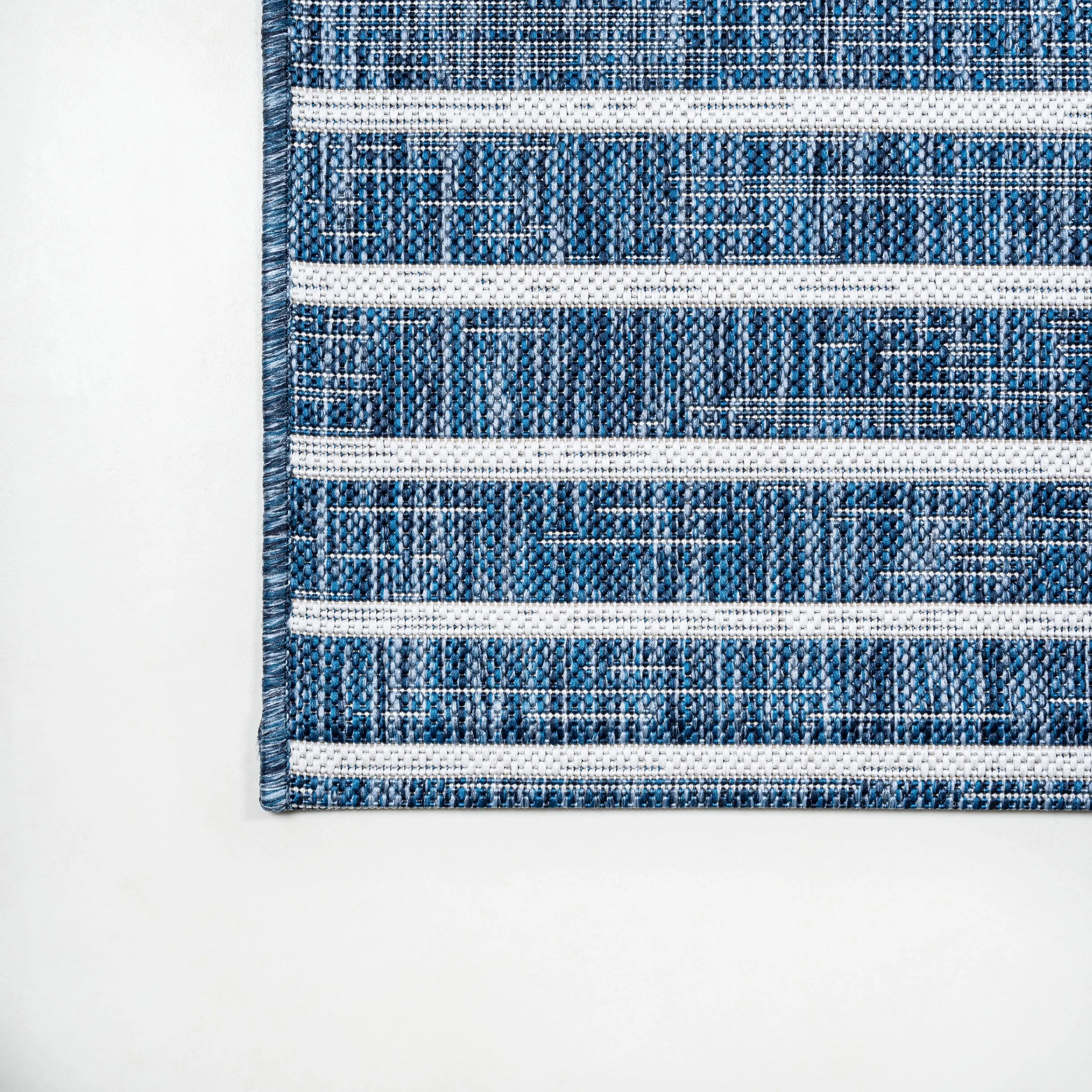 JONATHAN Y Grid Modern Offset Stripe Indoor/Outdoor Area Rug