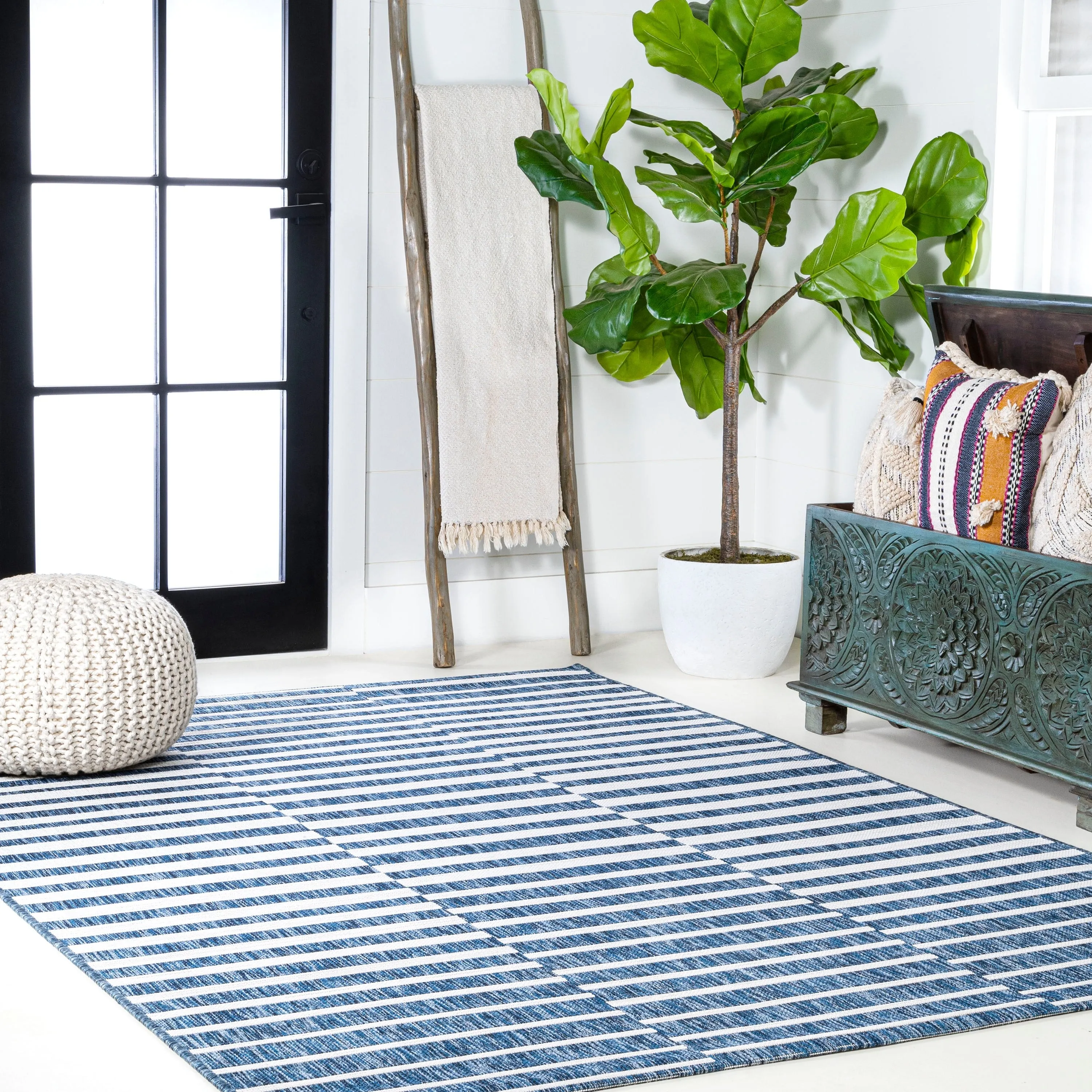 JONATHAN Y Grid Modern Offset Stripe Indoor/Outdoor Area Rug
