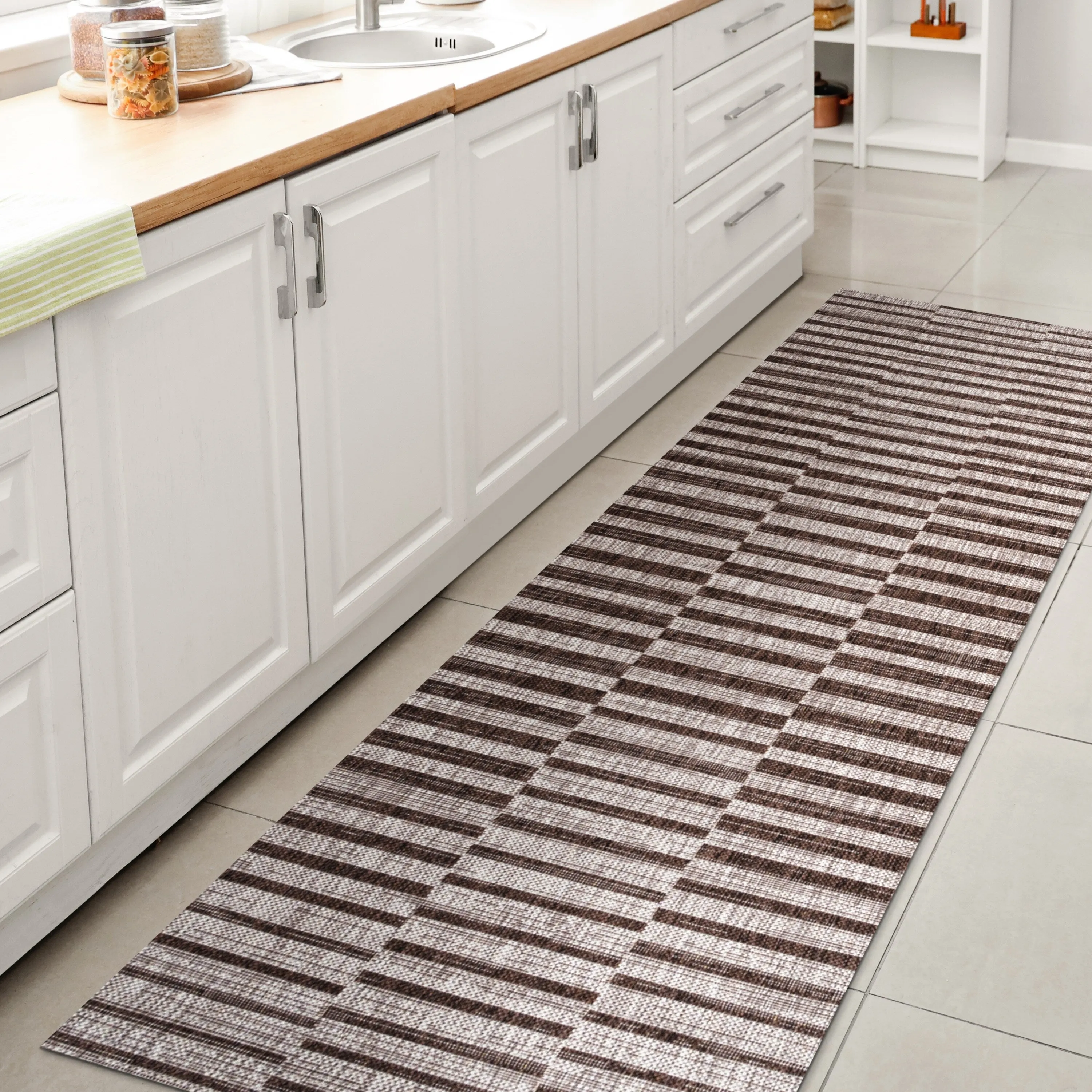 JONATHAN Y Grid Modern Offset Stripe Indoor/Outdoor Area Rug