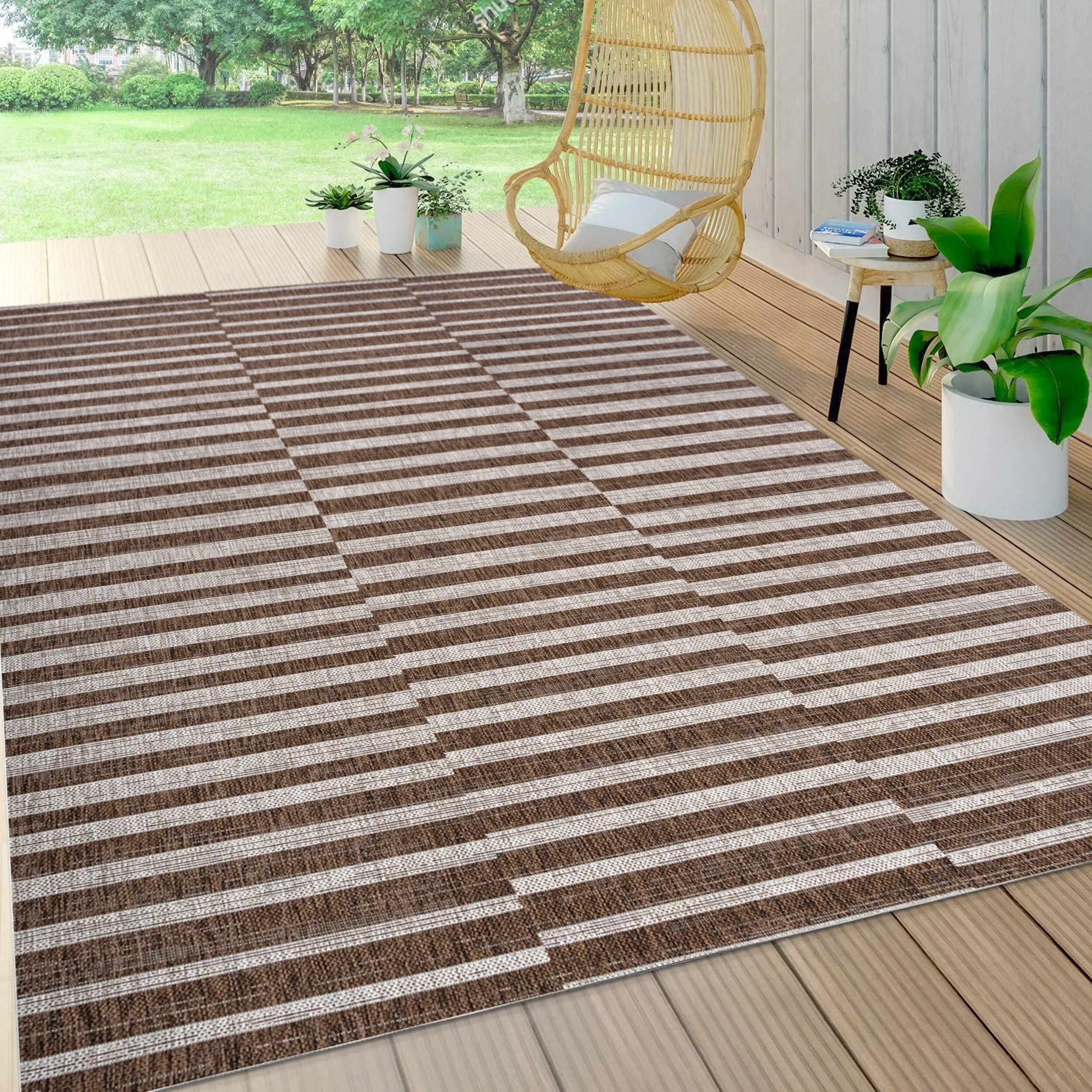 JONATHAN Y Grid Modern Offset Stripe Indoor/Outdoor Area Rug
