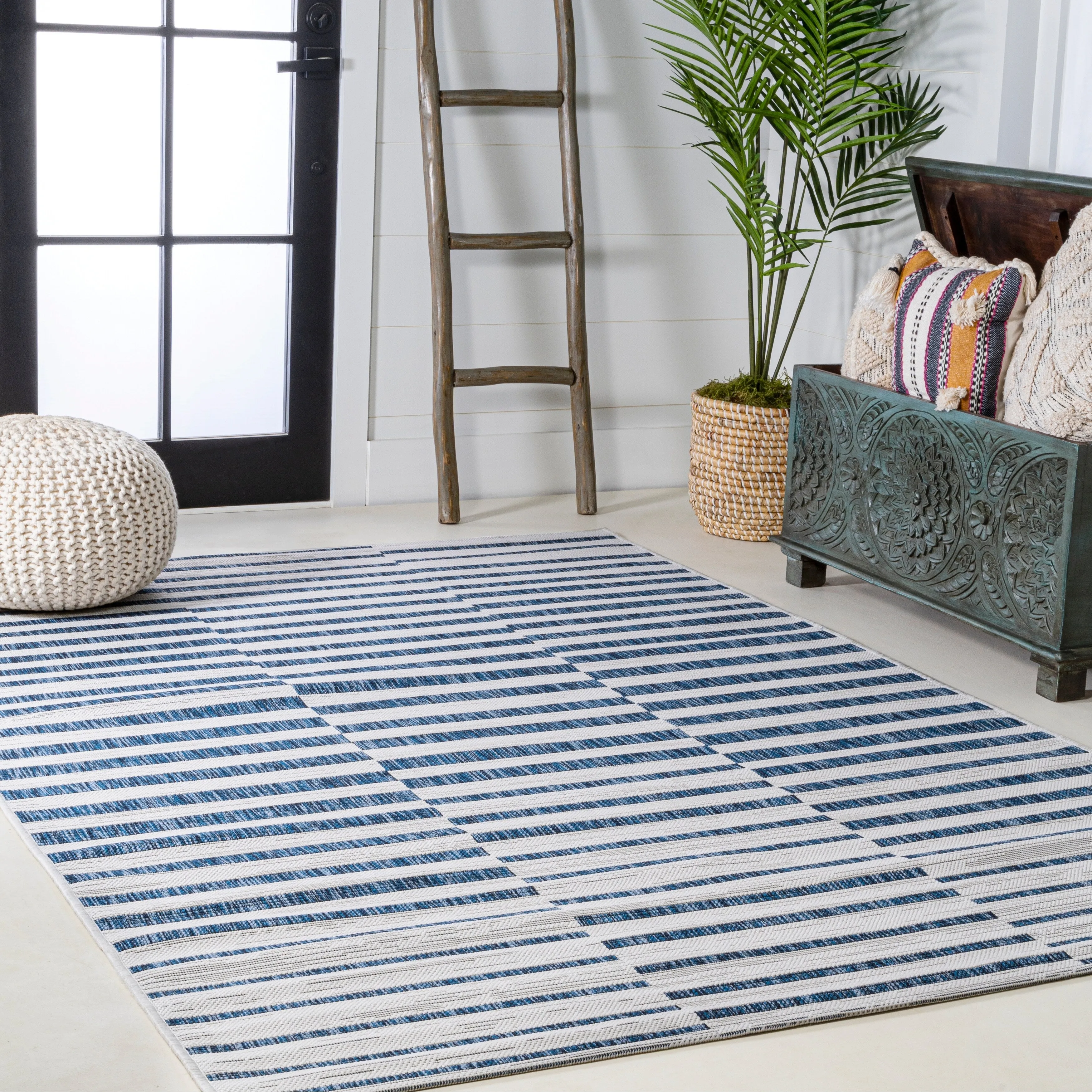 JONATHAN Y Grid Modern Offset Stripe Indoor/Outdoor Area Rug