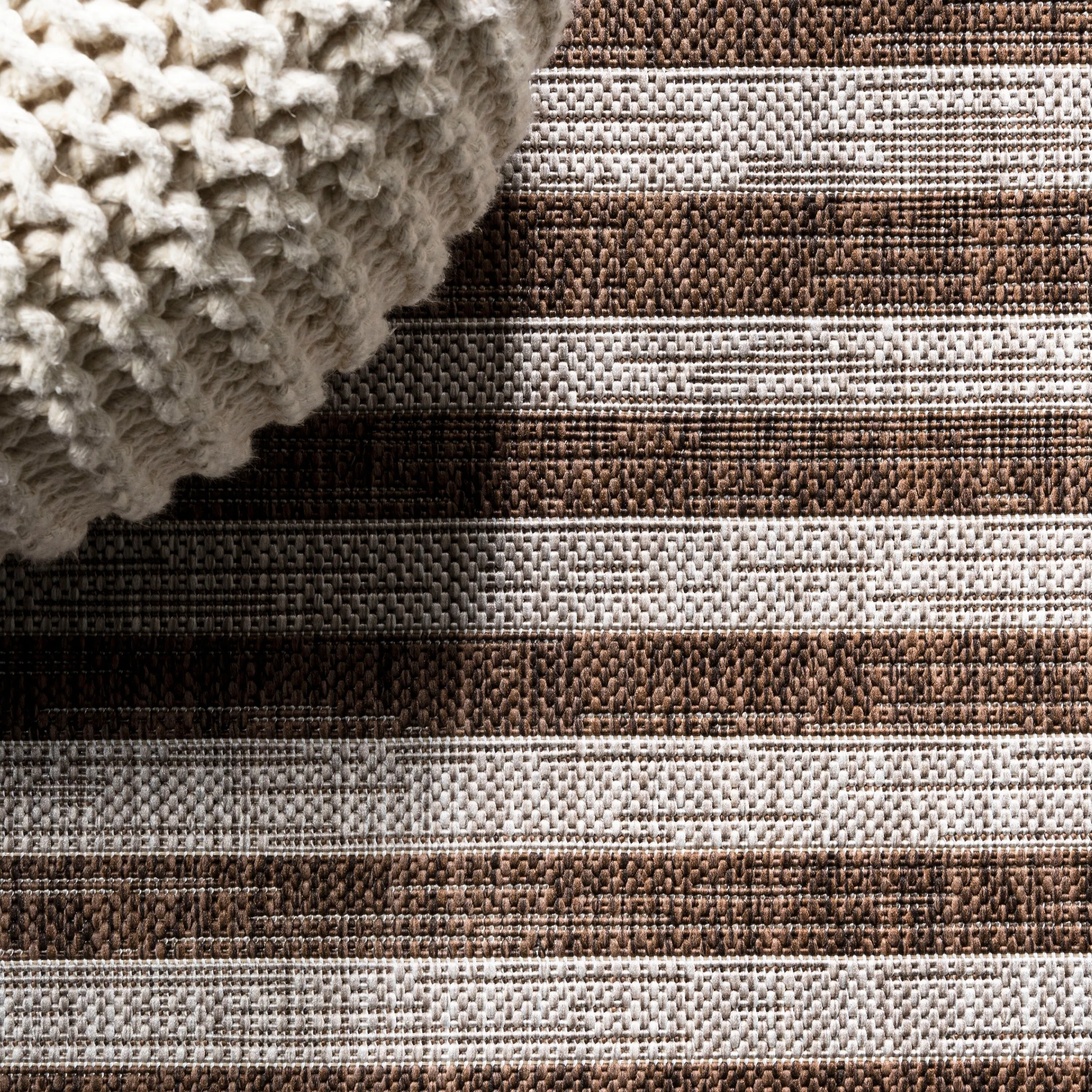 JONATHAN Y Grid Modern Offset Stripe Indoor/Outdoor Area Rug
