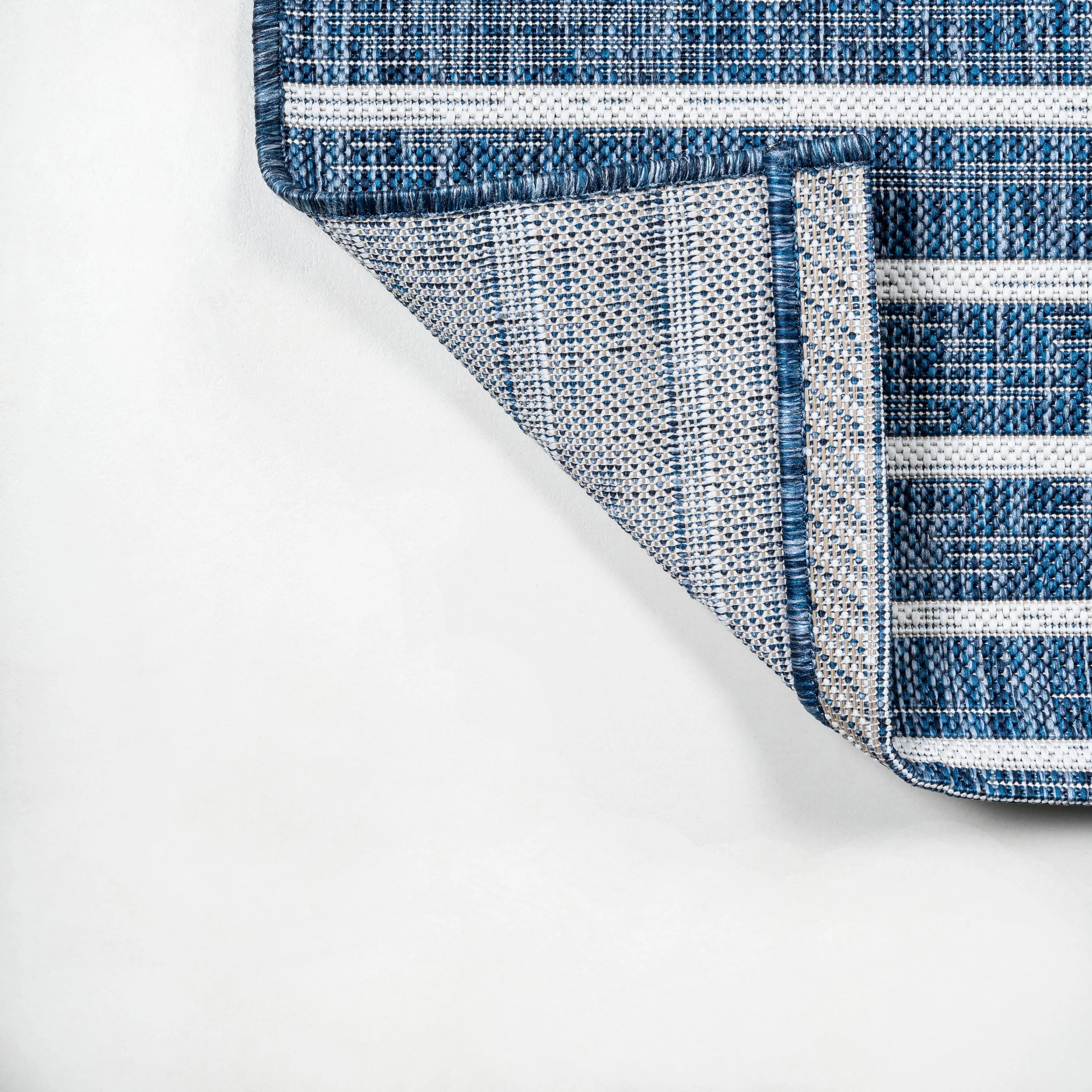 JONATHAN Y Grid Modern Offset Stripe Indoor/Outdoor Area Rug