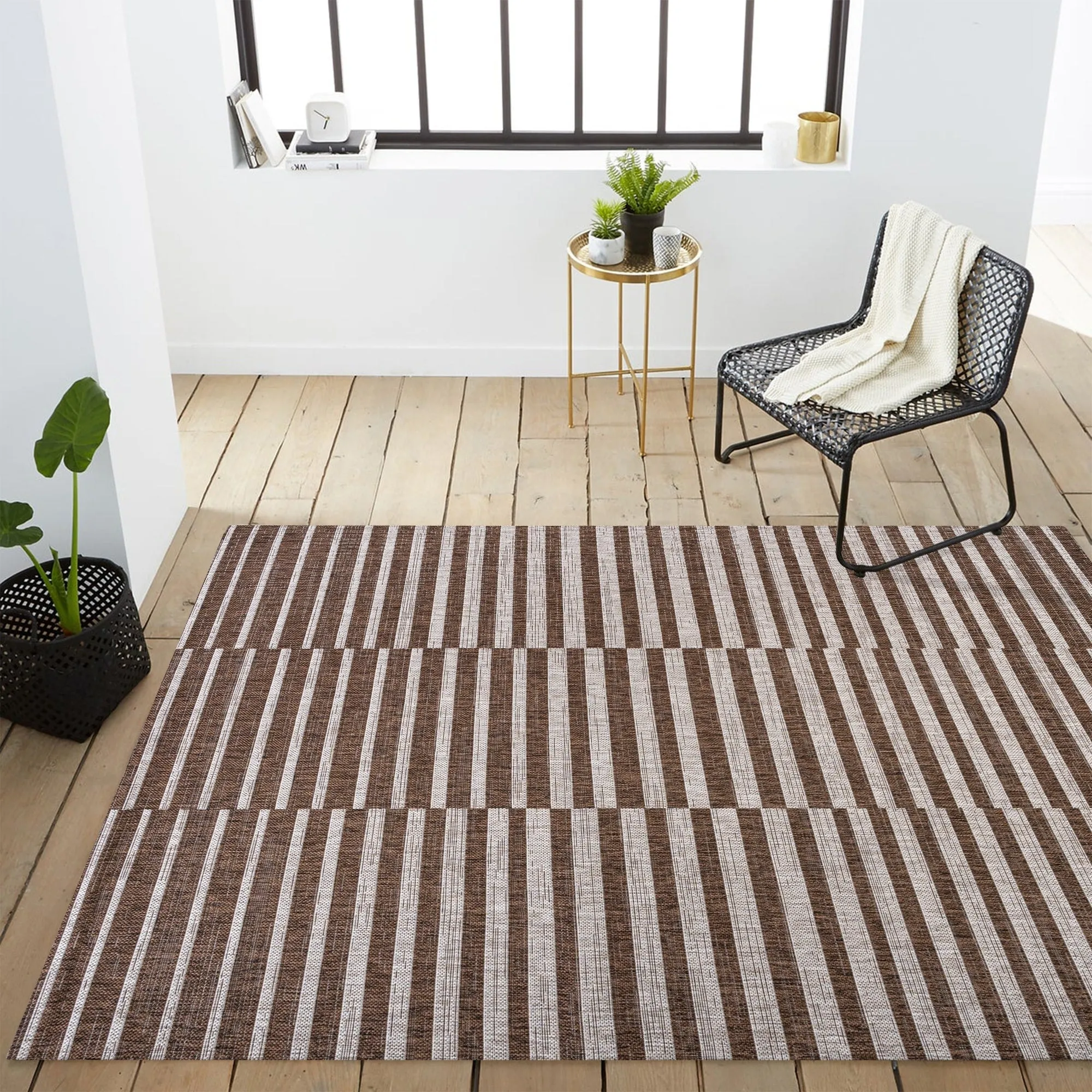 JONATHAN Y Grid Modern Offset Stripe Indoor/Outdoor Area Rug