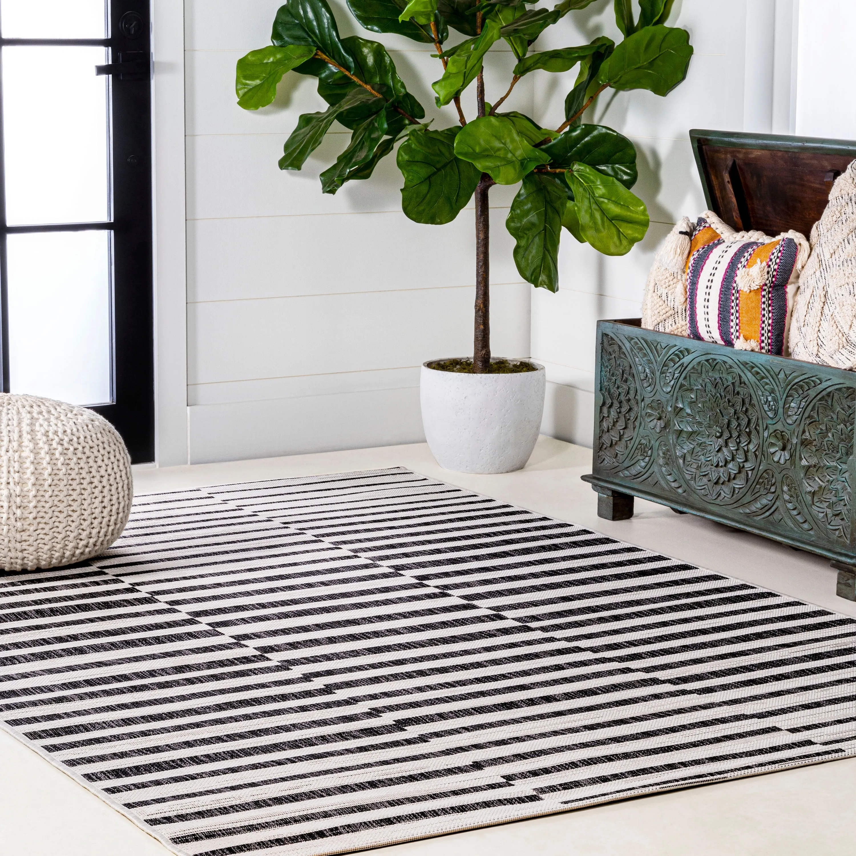 JONATHAN Y Grid Modern Offset Stripe Indoor/Outdoor Area Rug