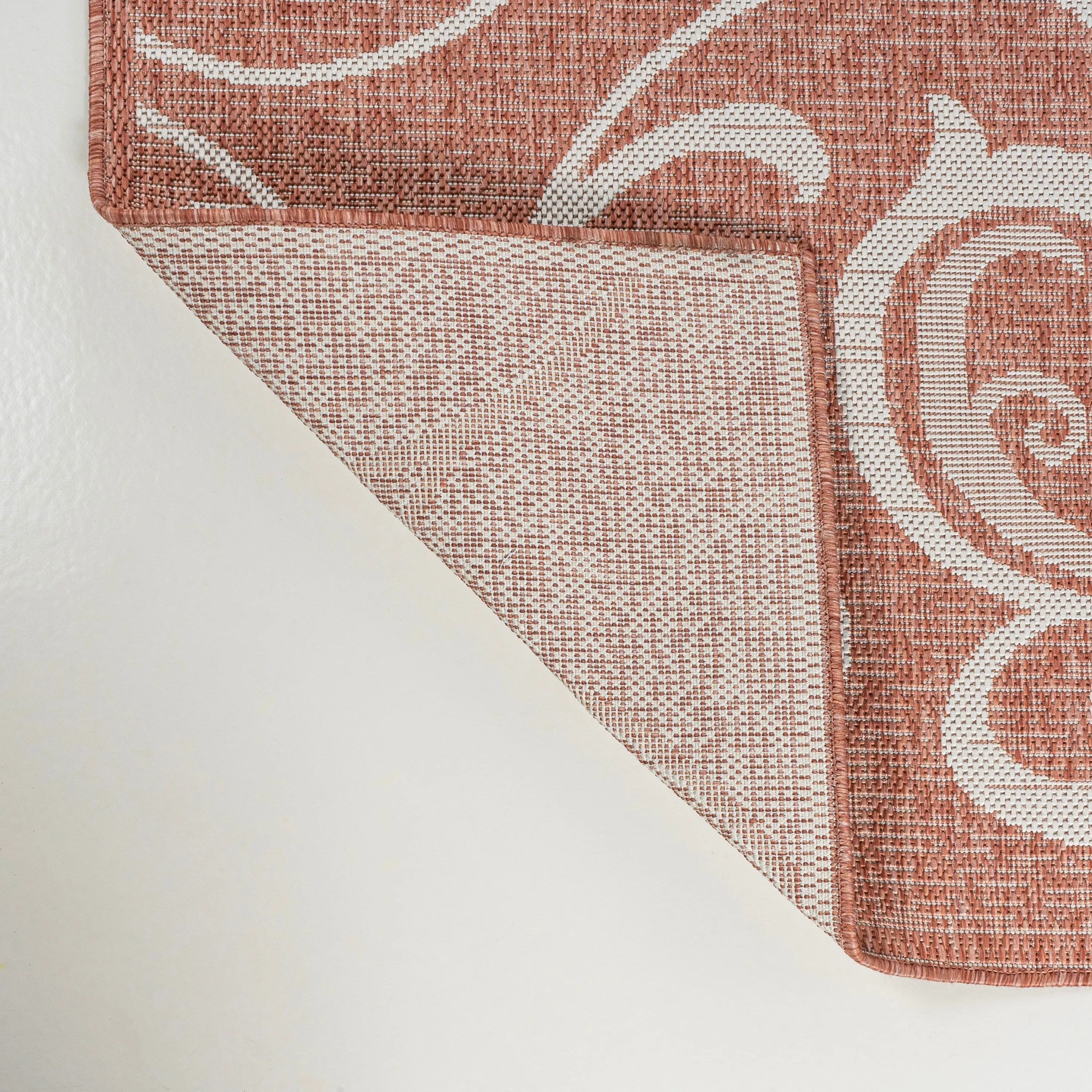 JONATHAN Y Isla Traditional Classic All-Over Scroll Green/Cream Indoor/Outdoor Area Rug