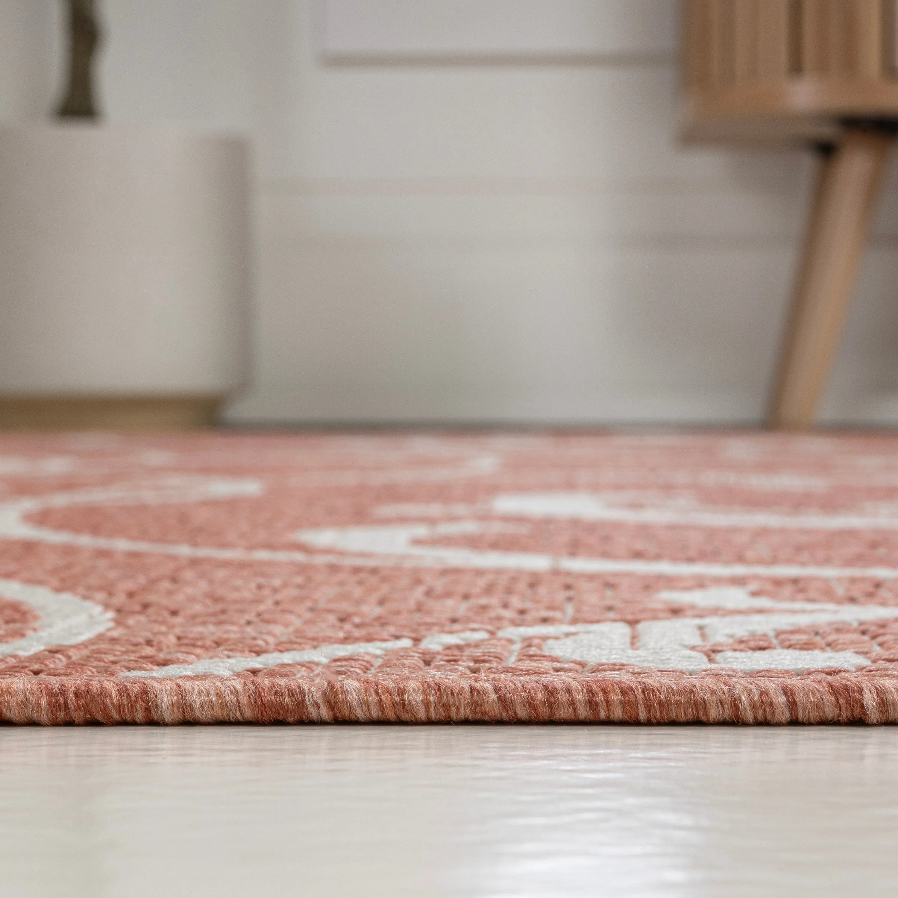 JONATHAN Y Isla Traditional Classic All-Over Scroll Green/Cream Indoor/Outdoor Area Rug