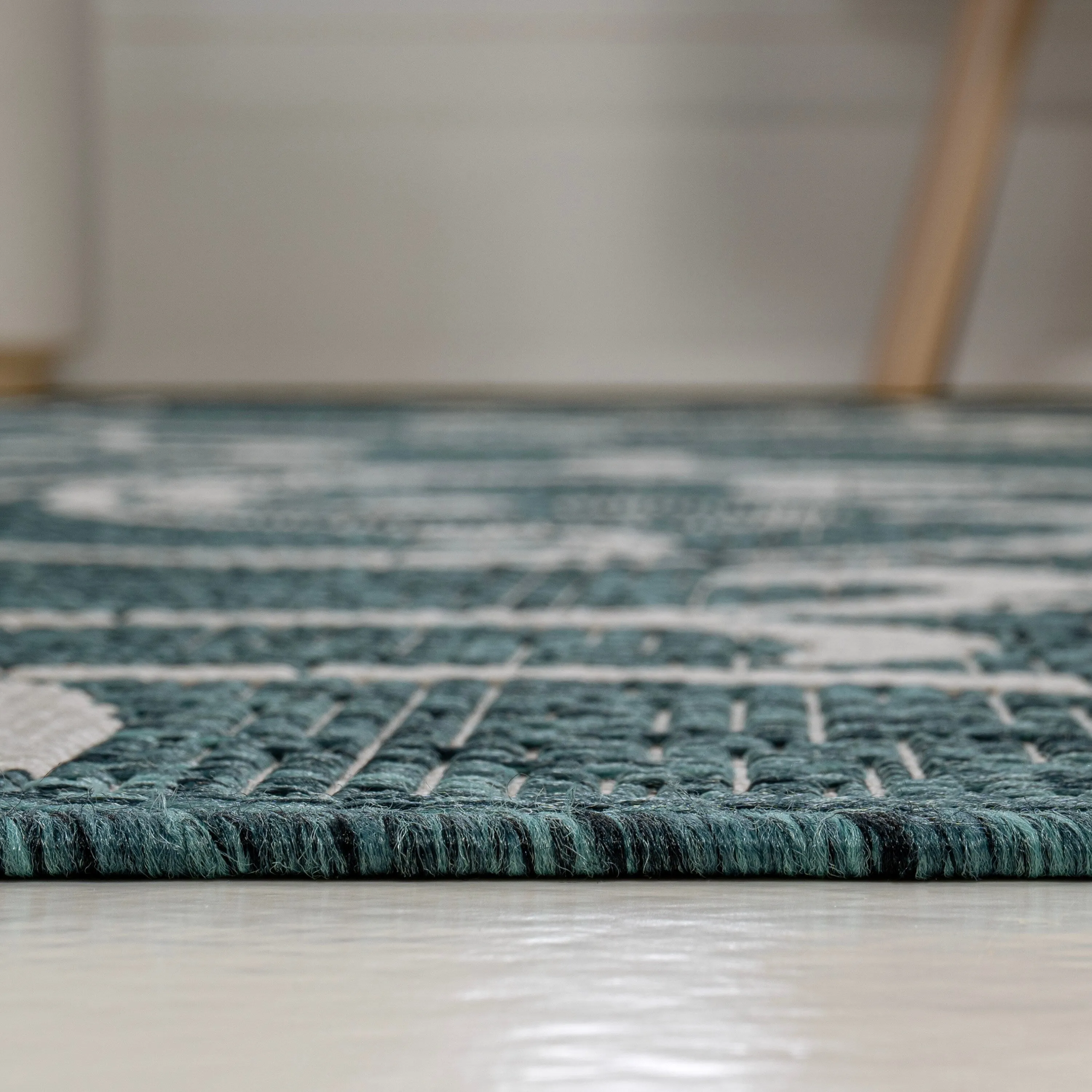 JONATHAN Y Isla Traditional Classic All-Over Scroll Green/Cream Indoor/Outdoor Area Rug