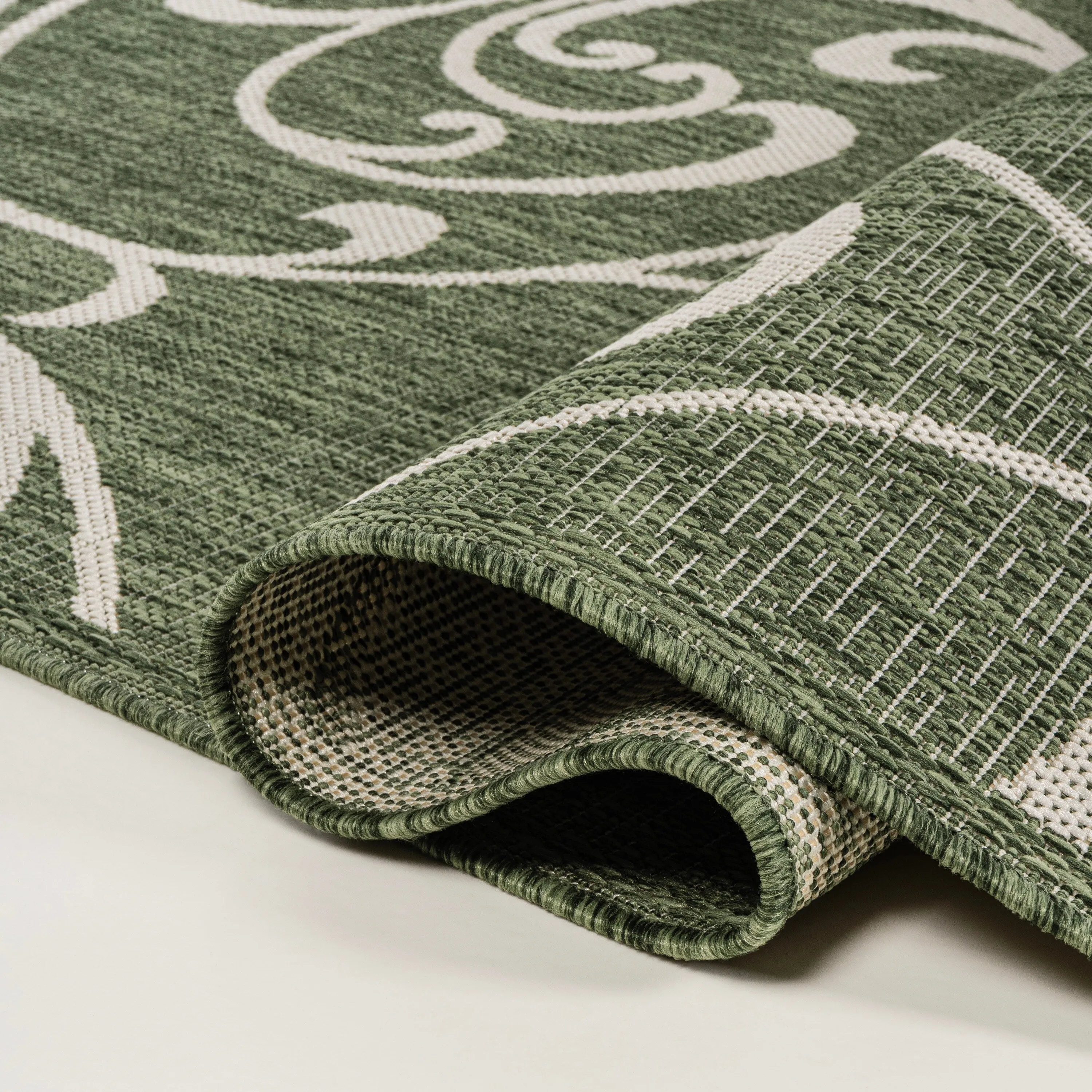JONATHAN Y Isla Traditional Classic All-Over Scroll Green/Cream Indoor/Outdoor Area Rug