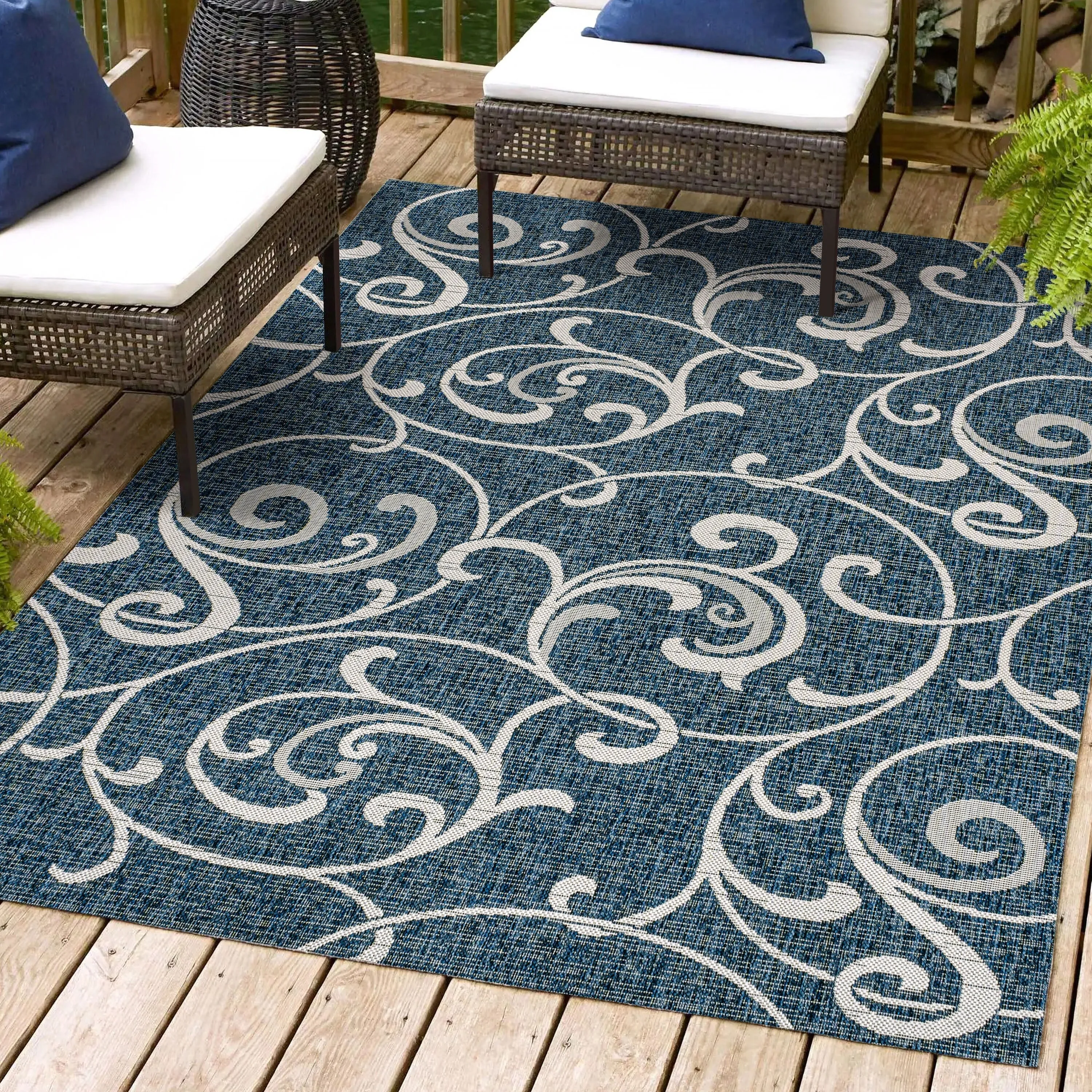 JONATHAN Y Isla Traditional Classic All-Over Scroll Green/Cream Indoor/Outdoor Area Rug
