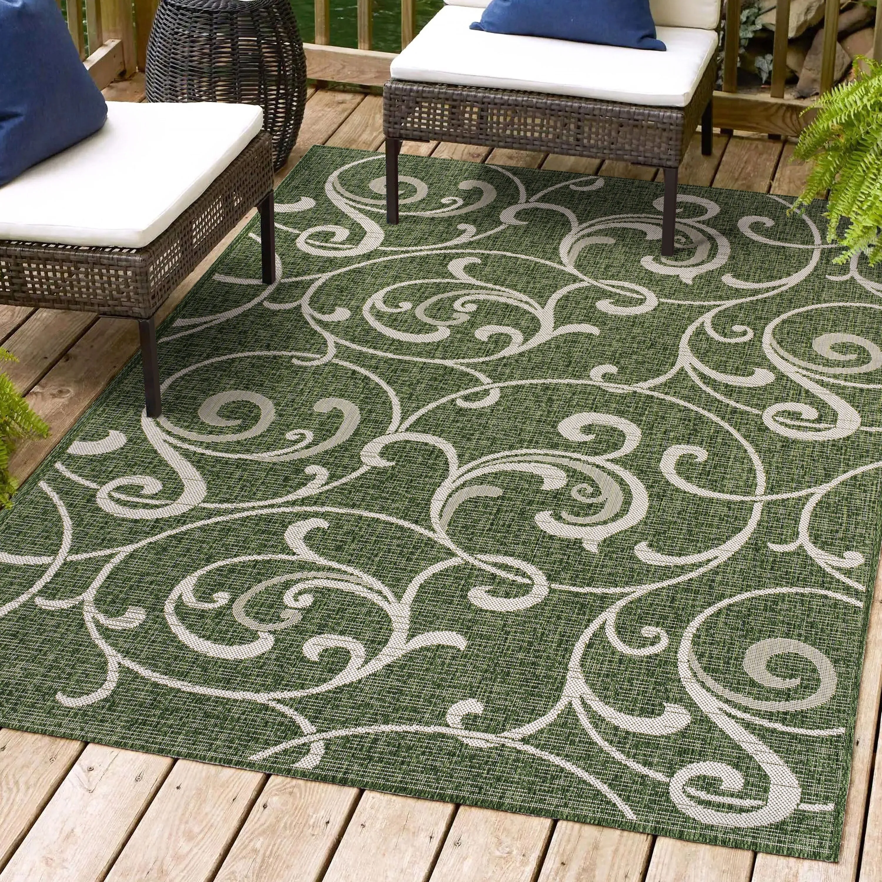 JONATHAN Y Isla Traditional Classic All-Over Scroll Green/Cream Indoor/Outdoor Area Rug