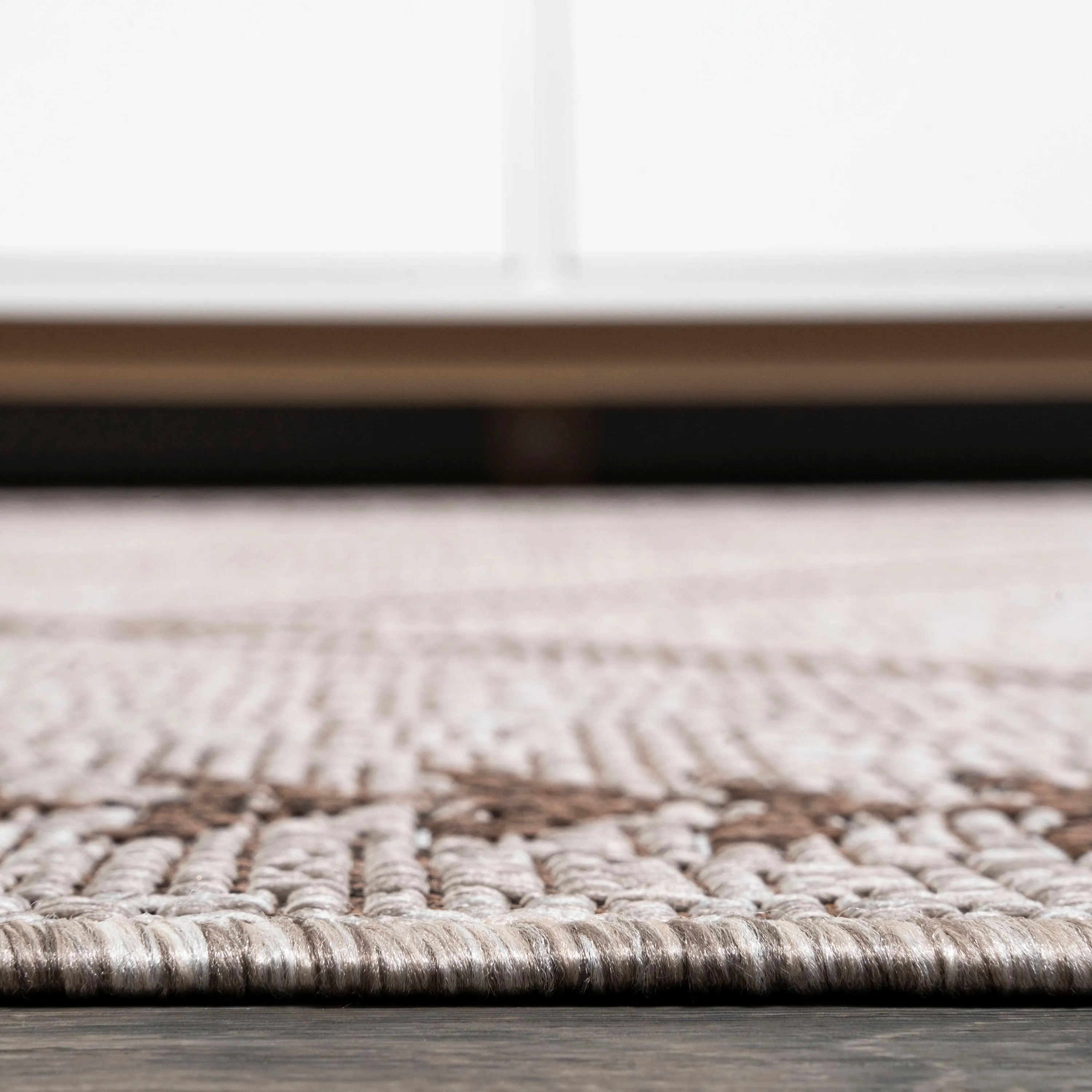 JONATHAN Y Kafel Tribal Diamond Trellis Indoor/Outdoor Area Rug