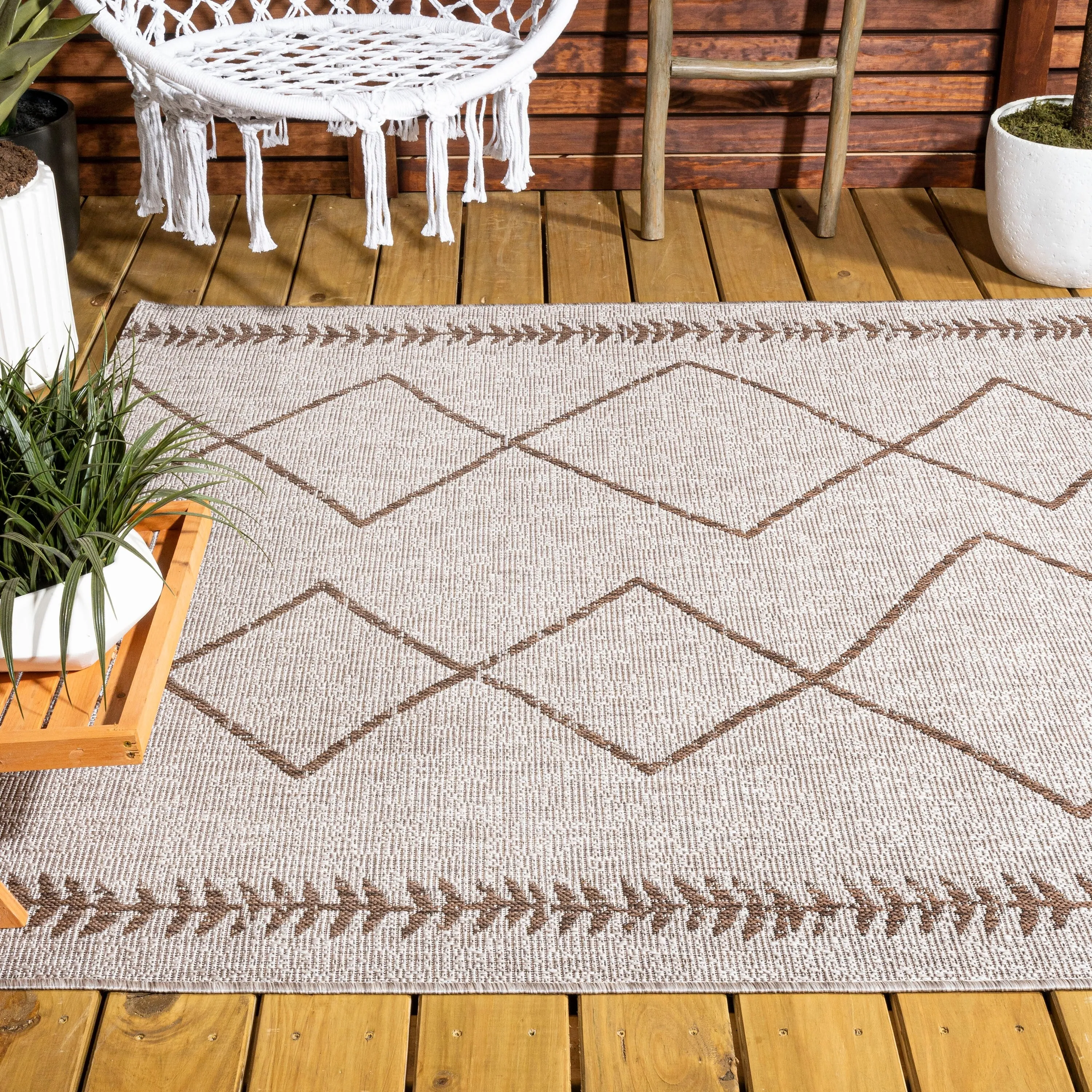 JONATHAN Y Kafel Tribal Diamond Trellis Indoor/Outdoor Area Rug