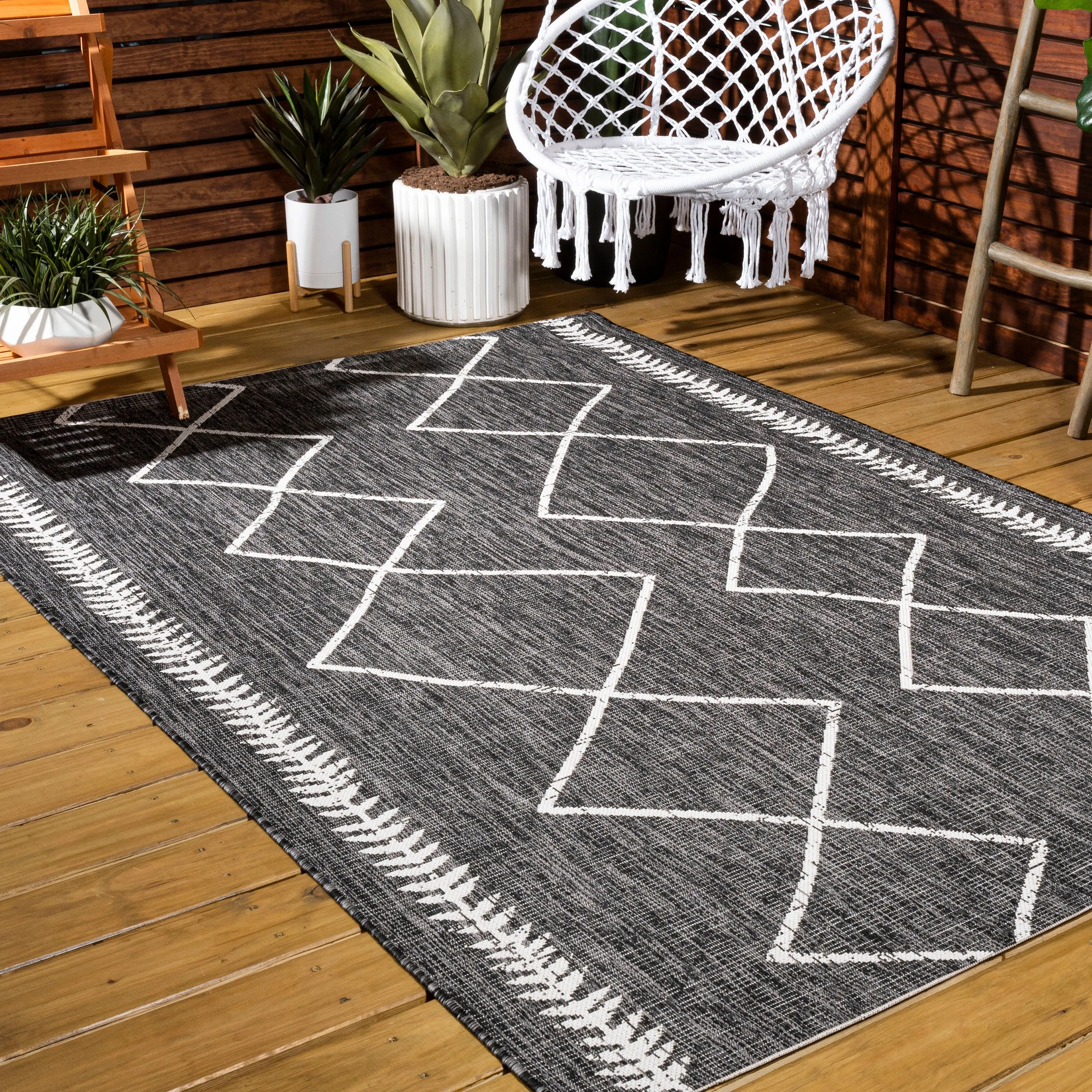 JONATHAN Y Kafel Tribal Diamond Trellis Indoor/Outdoor Area Rug