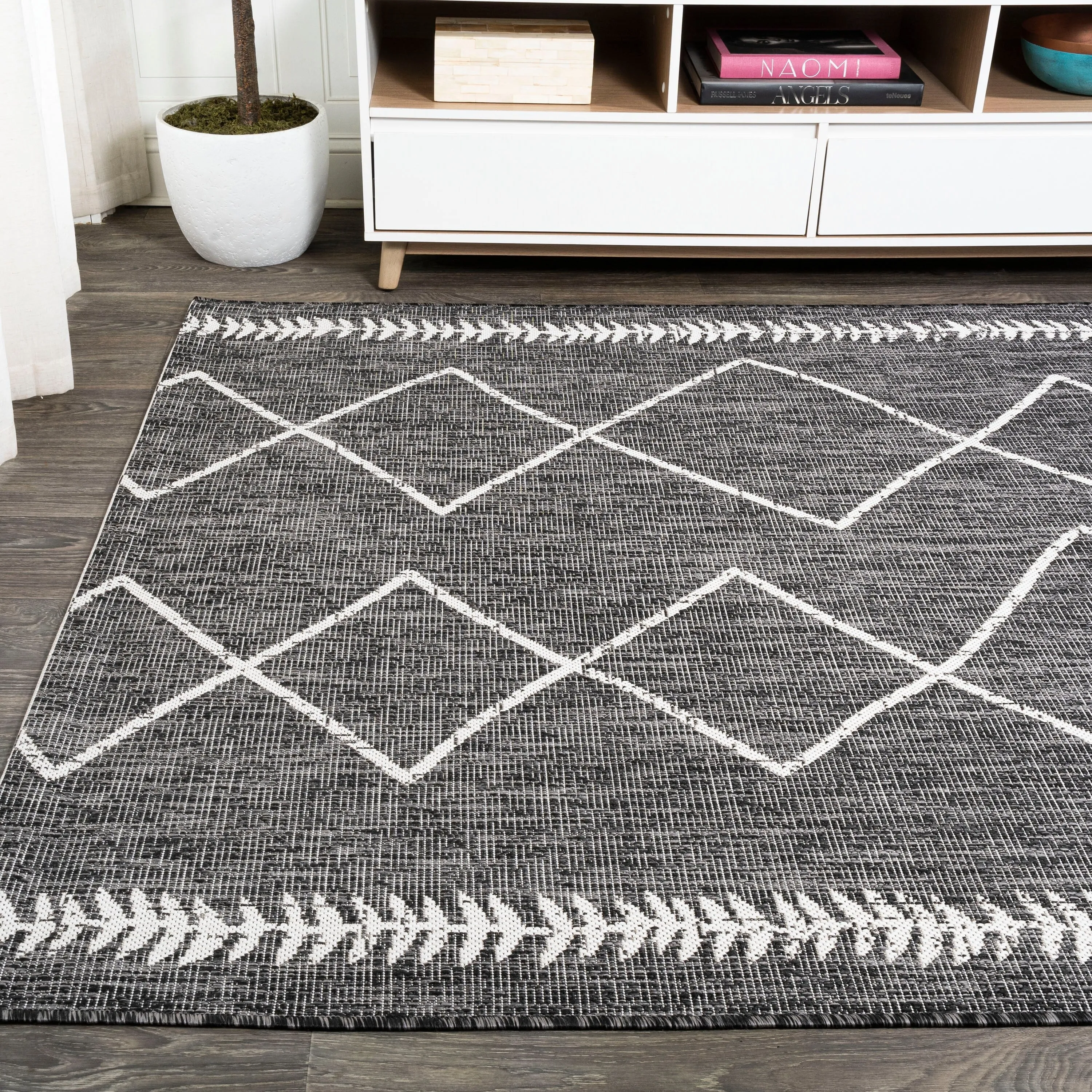 JONATHAN Y Kafel Tribal Diamond Trellis Indoor/Outdoor Area Rug