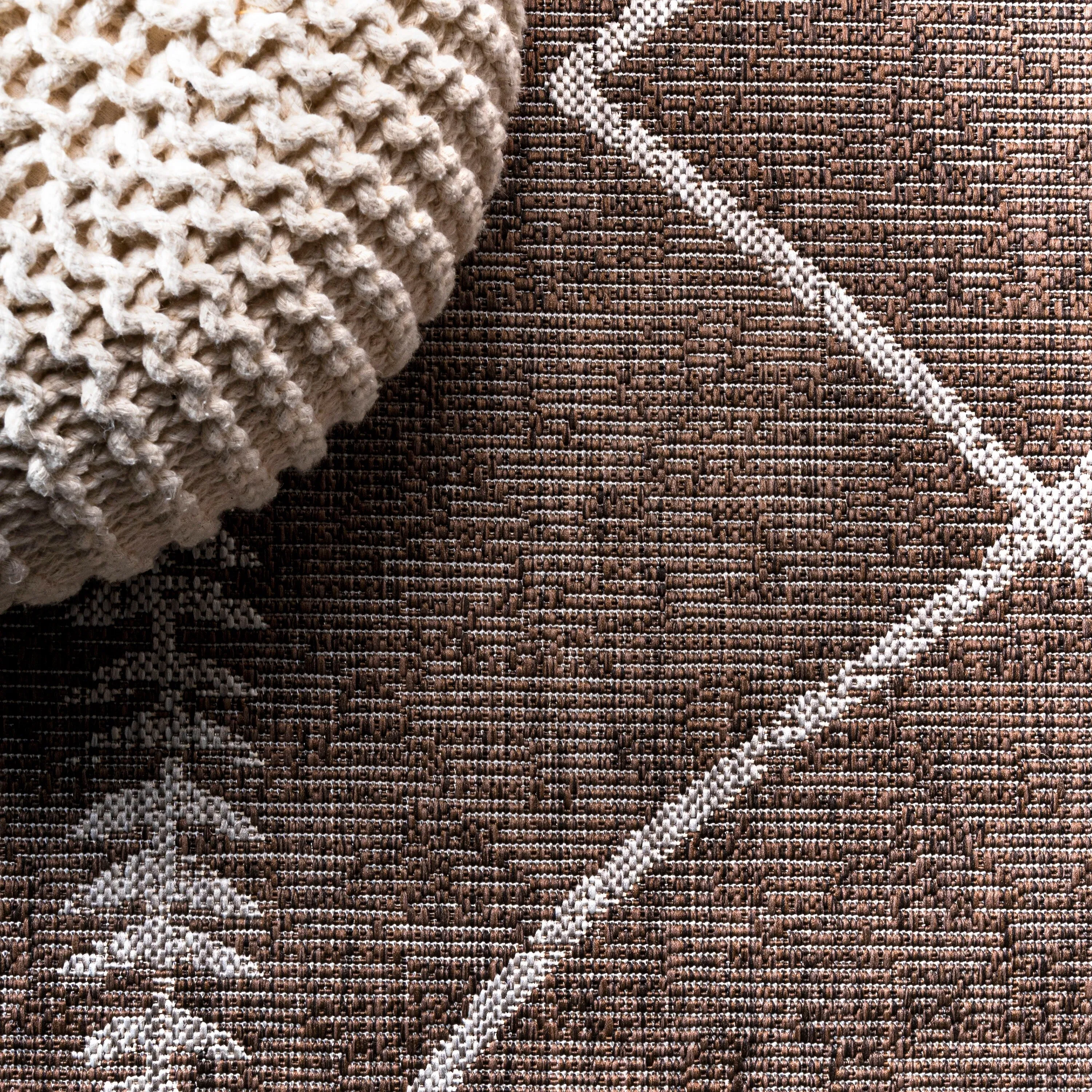 JONATHAN Y Kafel Tribal Diamond Trellis Indoor/Outdoor Area Rug