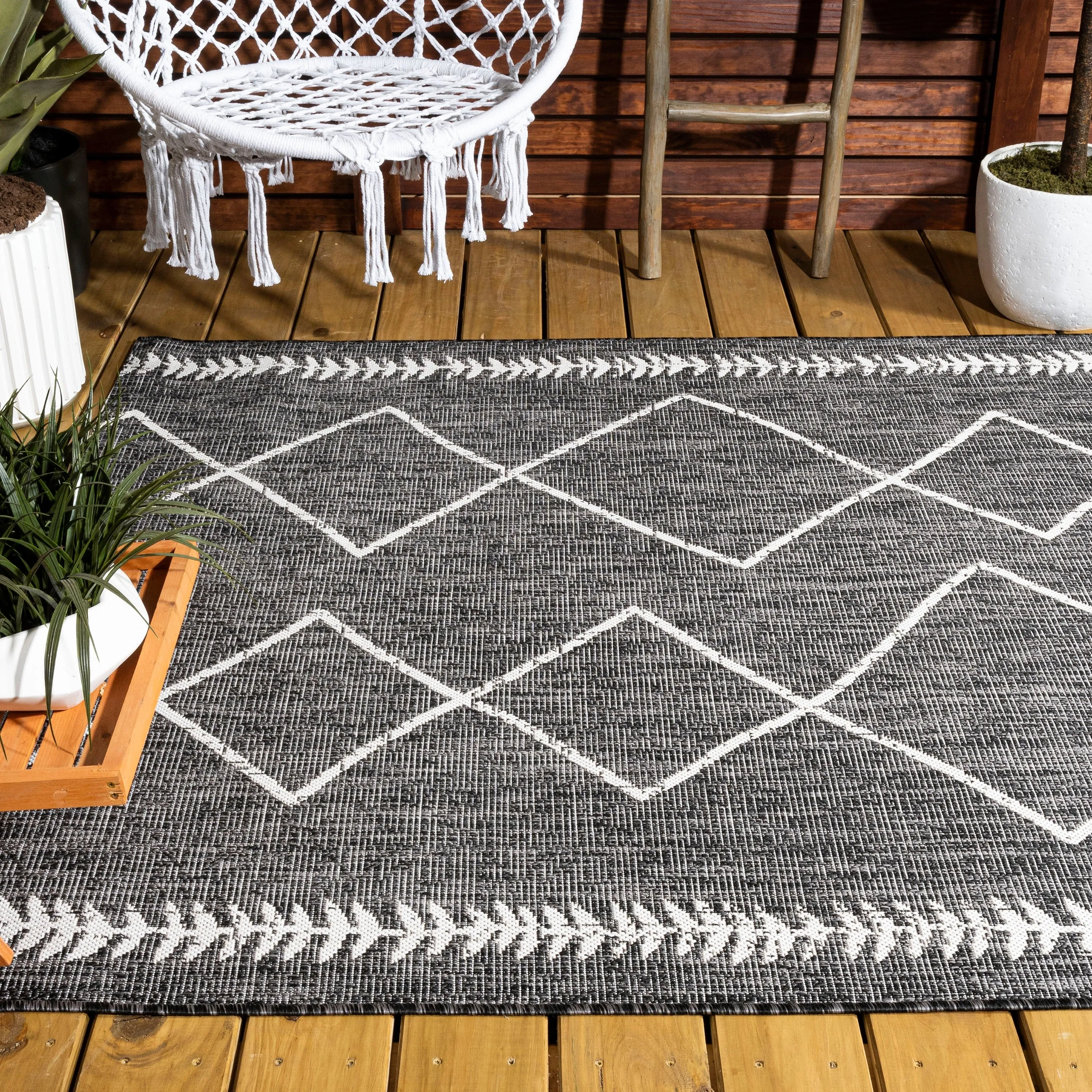 JONATHAN Y Kafel Tribal Diamond Trellis Indoor/Outdoor Area Rug