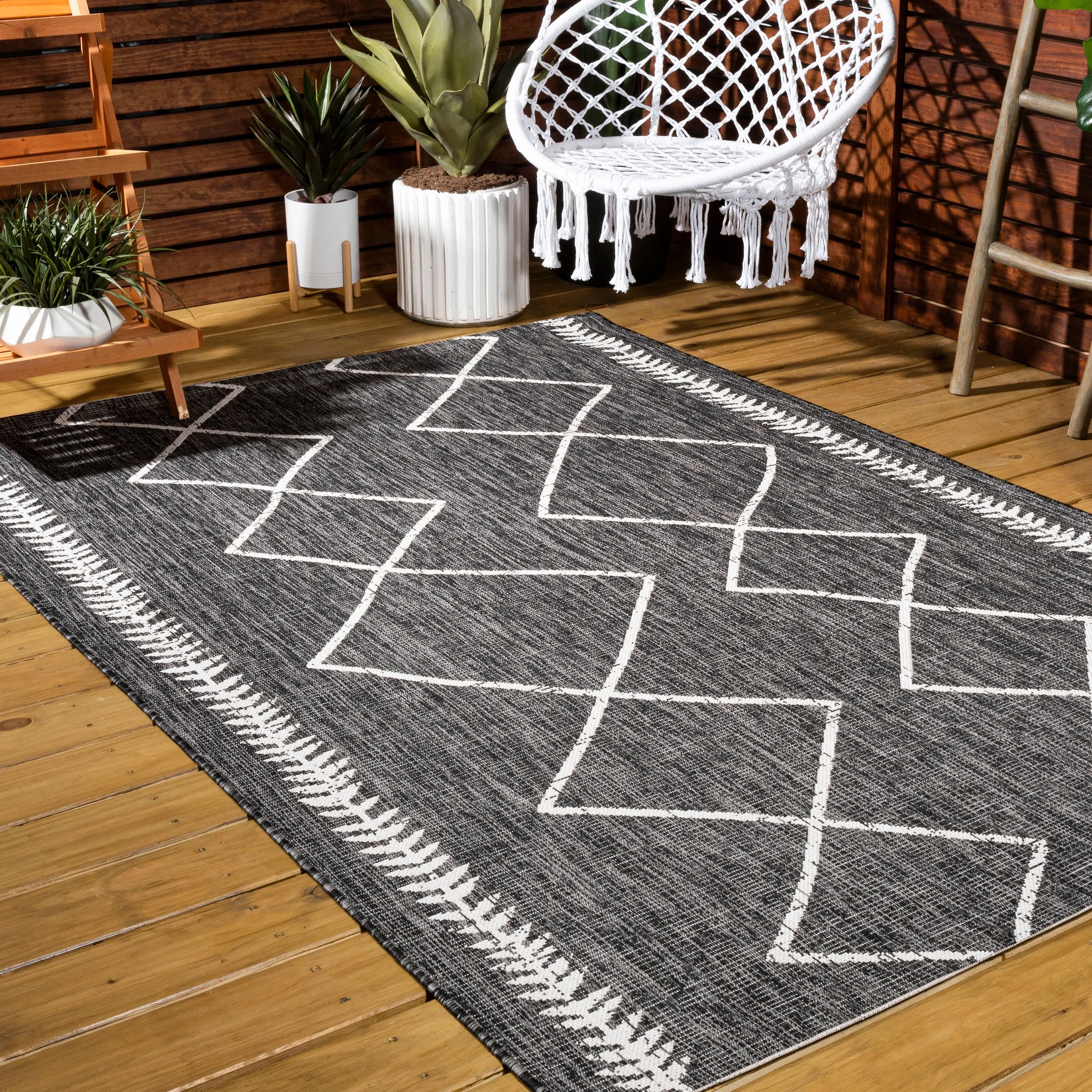 JONATHAN Y Kafel Tribal Diamond Trellis Indoor/Outdoor Area Rug