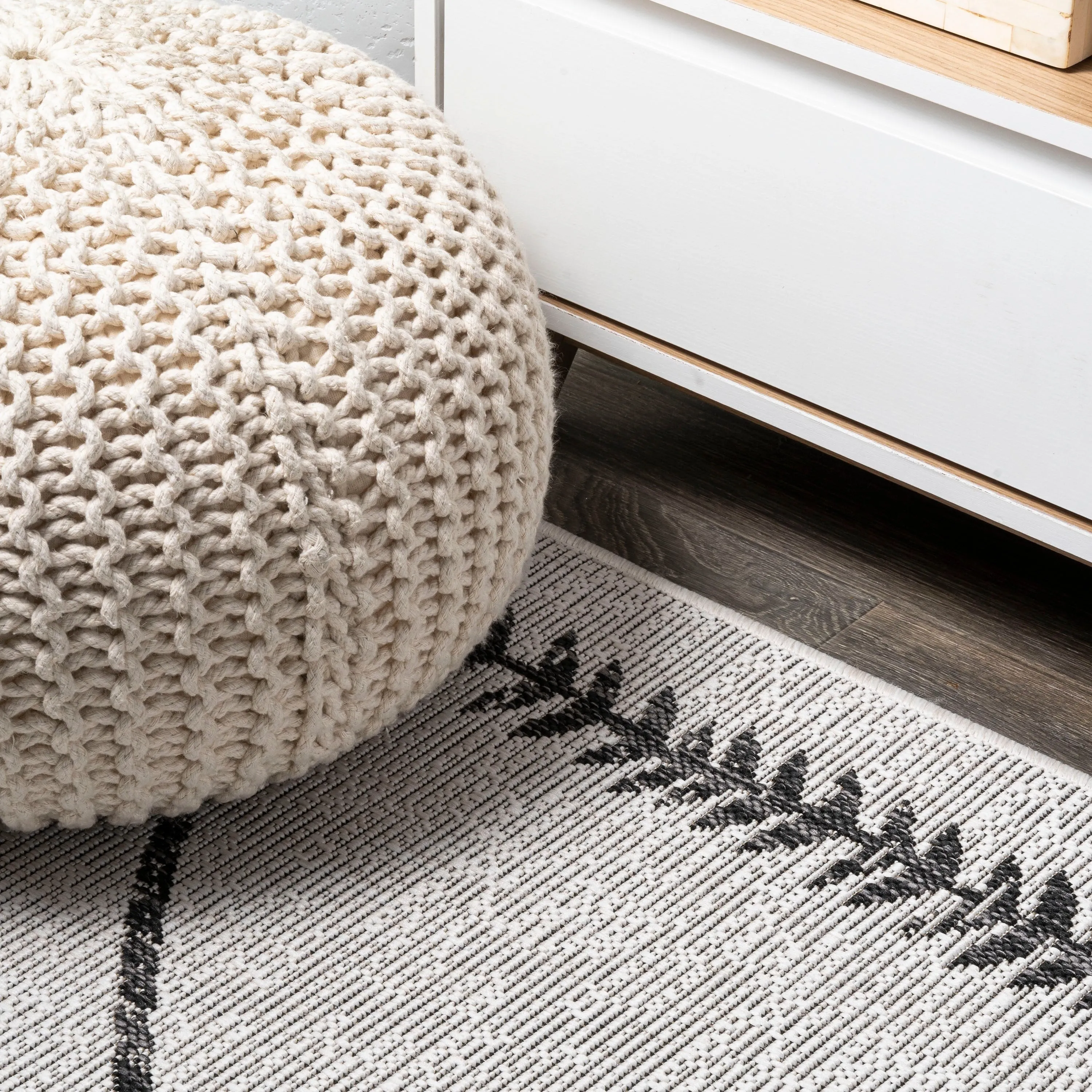 JONATHAN Y Kafel Tribal Diamond Trellis Indoor/Outdoor Area Rug