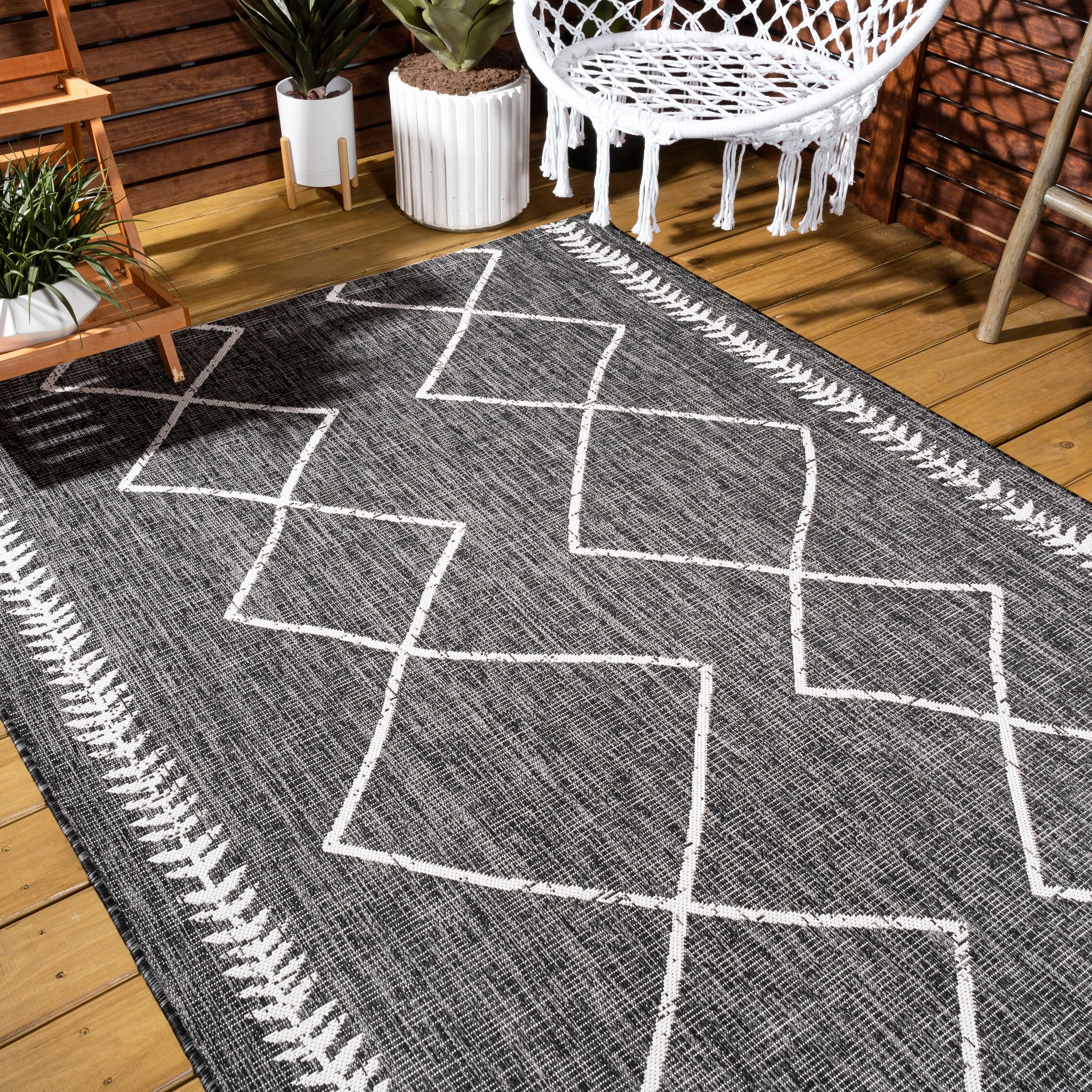 JONATHAN Y Kafel Tribal Diamond Trellis Indoor/Outdoor Area Rug