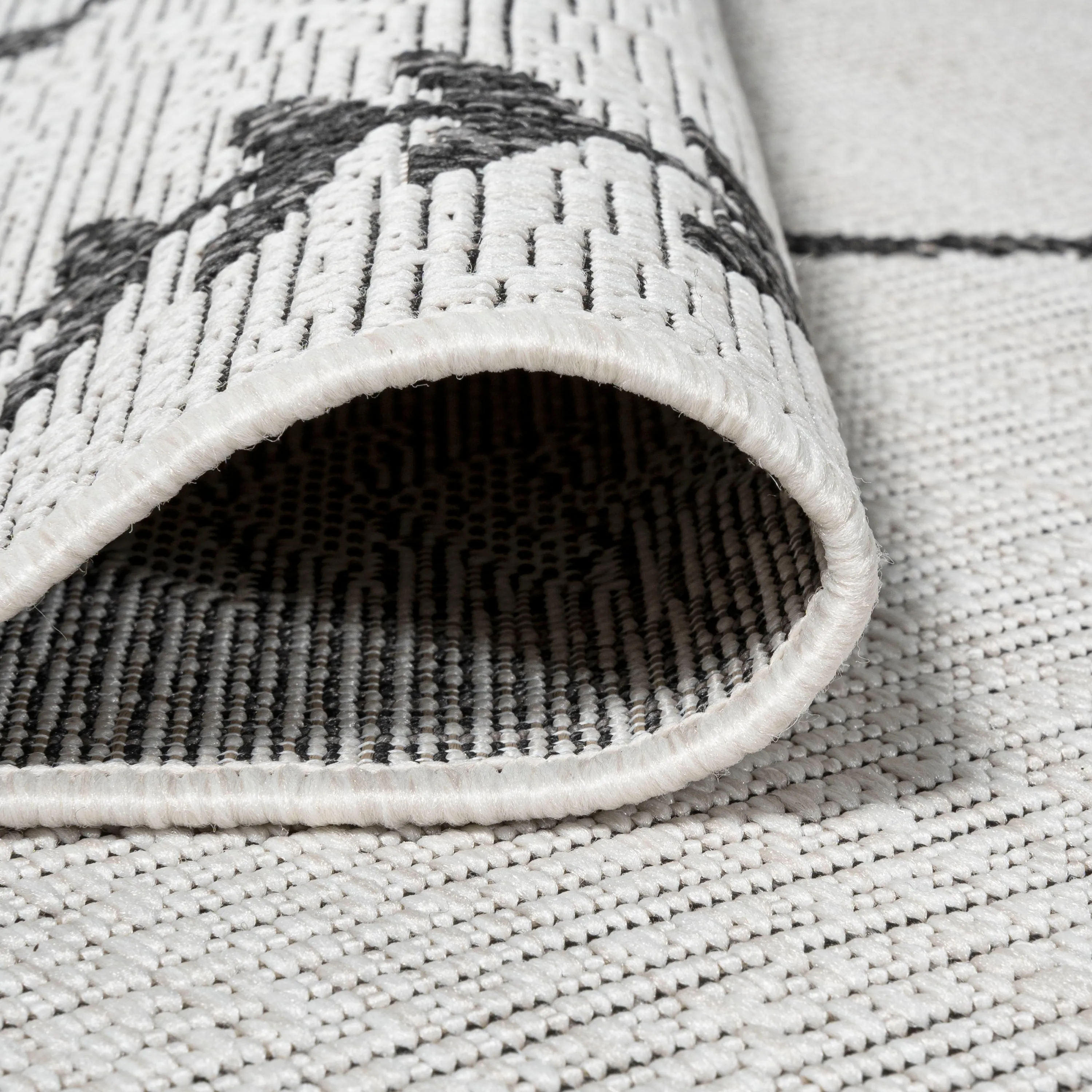JONATHAN Y Kafel Tribal Diamond Trellis Indoor/Outdoor Area Rug