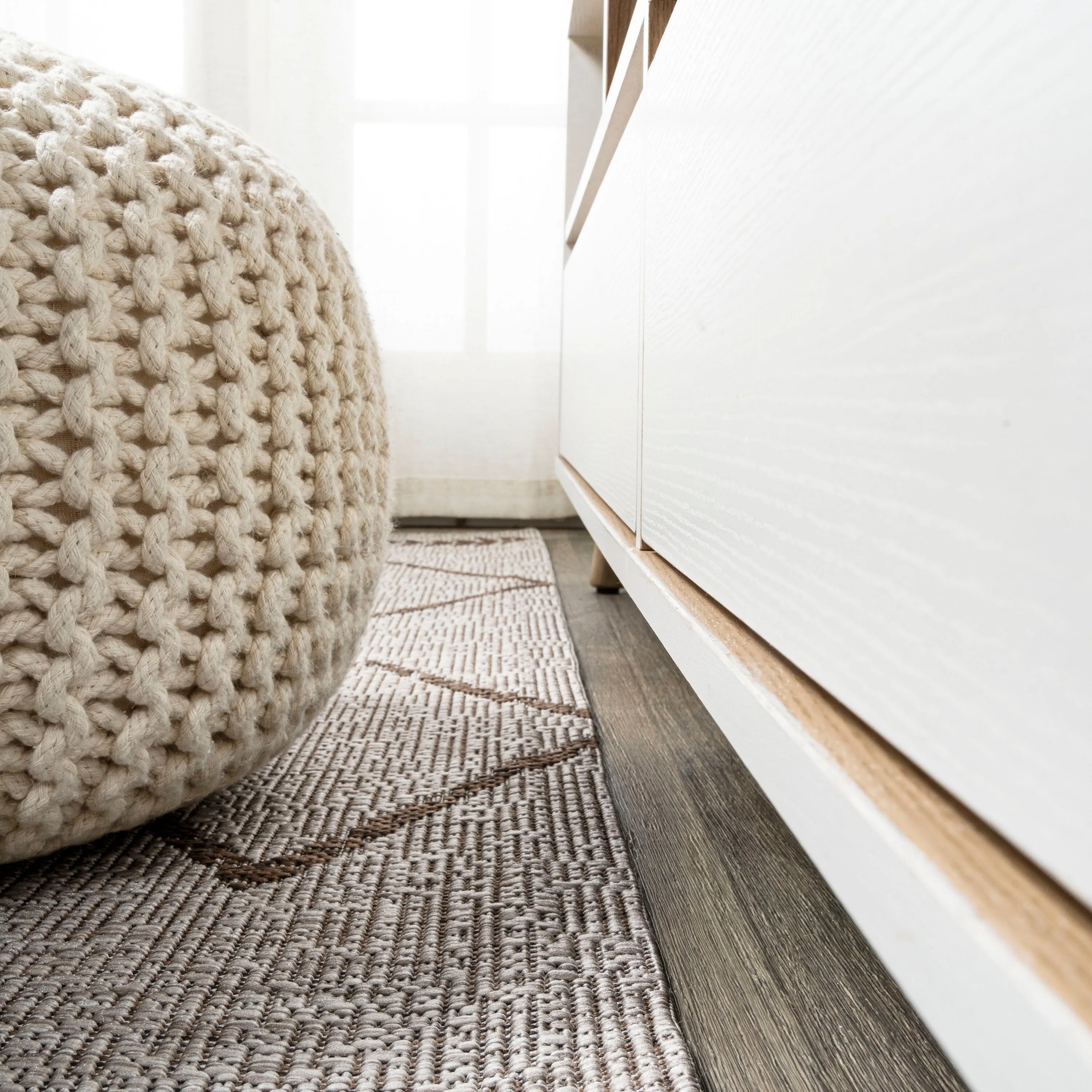 JONATHAN Y Kafel Tribal Diamond Trellis Indoor/Outdoor Area Rug