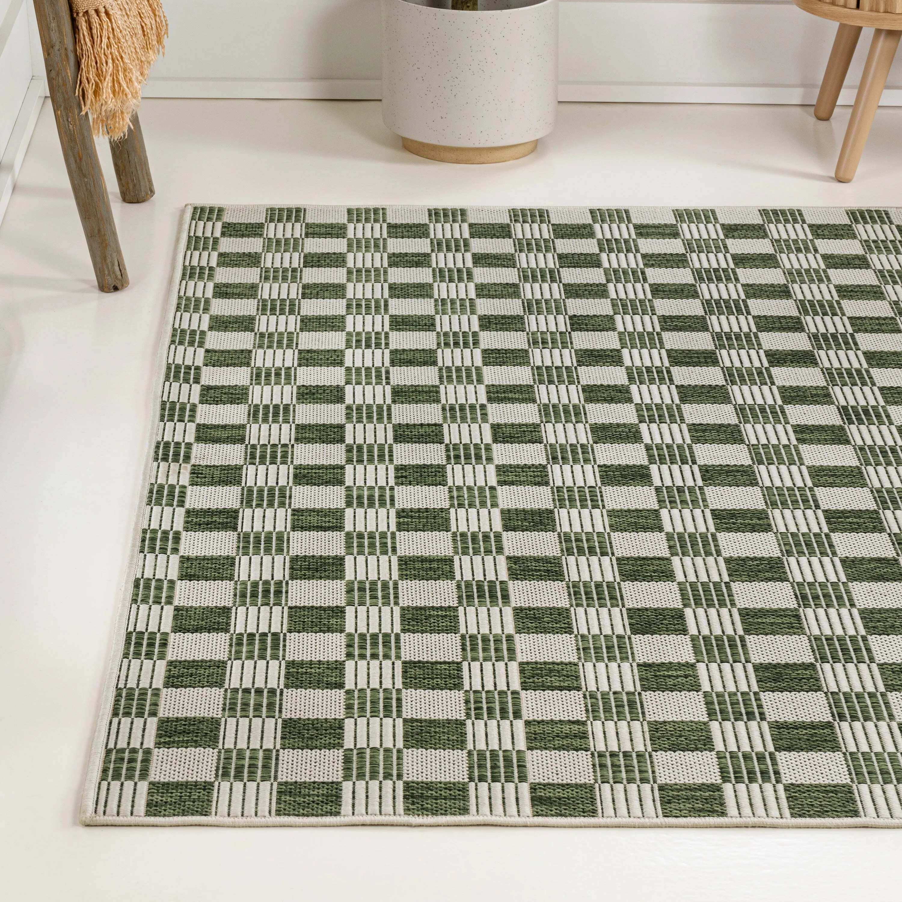 JONATHAN Y Maribel Traditional Cottage Checkerboard Green/Cream Indoor/Outdoor Area Rug