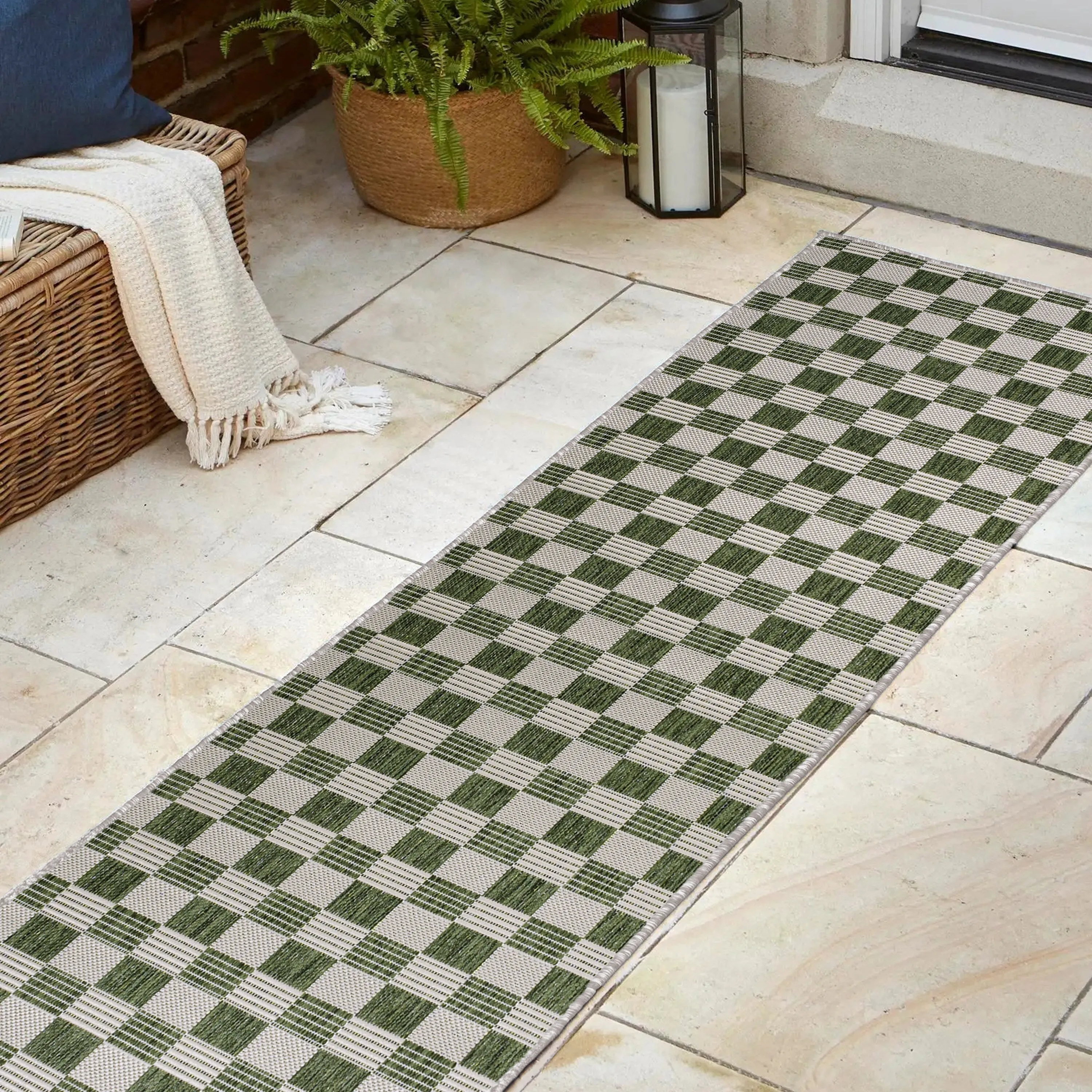 JONATHAN Y Maribel Traditional Cottage Checkerboard Green/Cream Indoor/Outdoor Area Rug