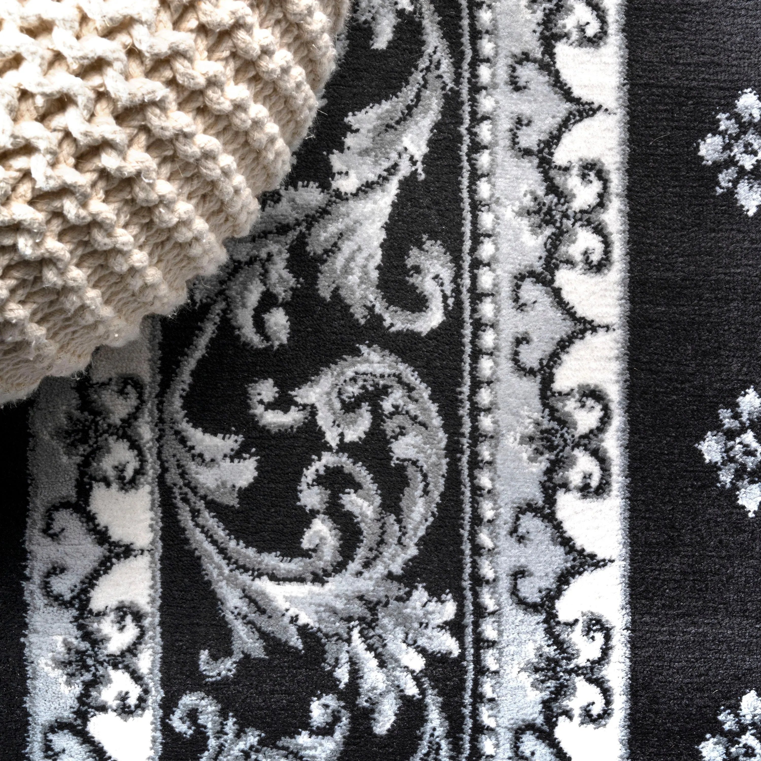 JONATHAN Y Marrakesh French Border Area Rug