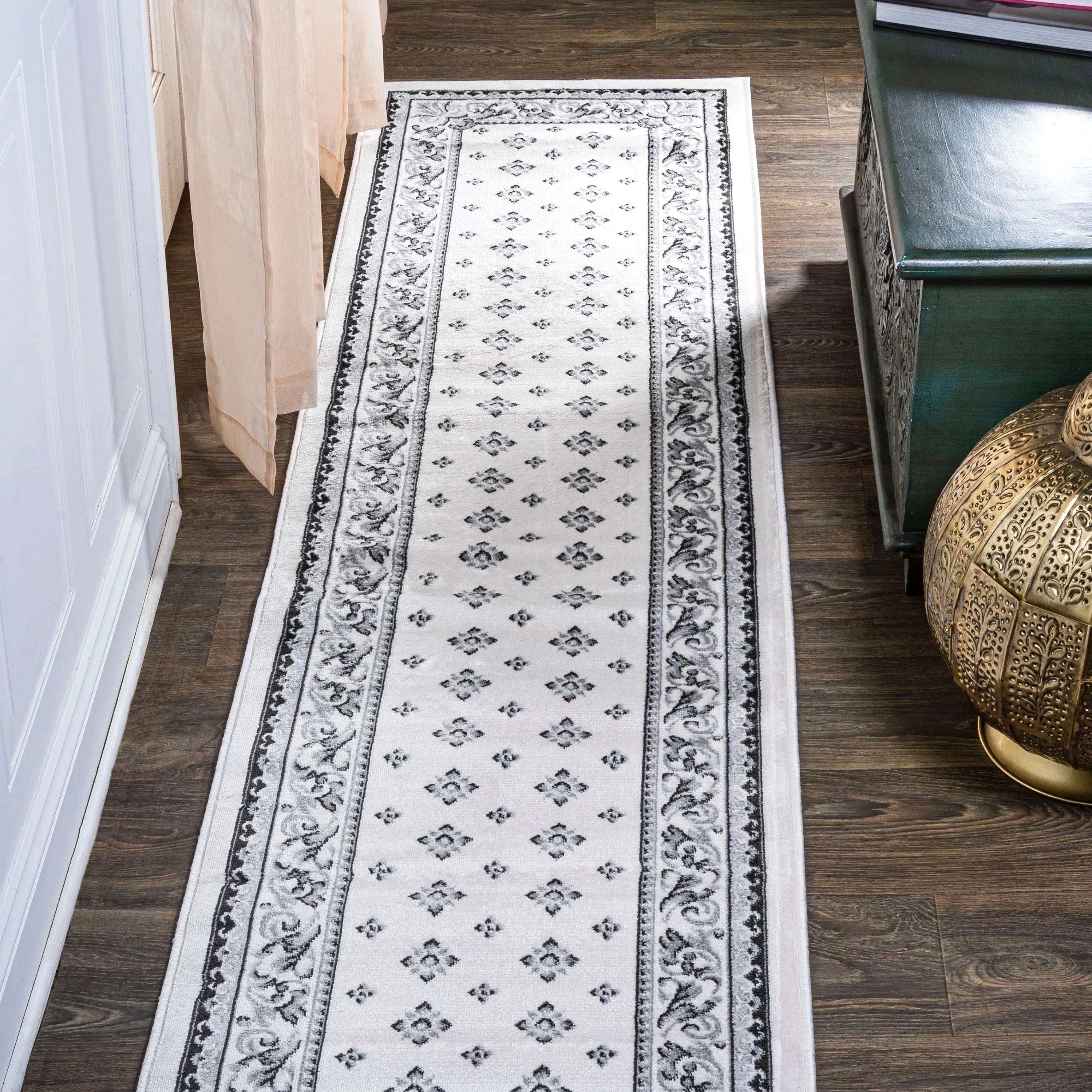 JONATHAN Y Marrakesh French Border Area Rug