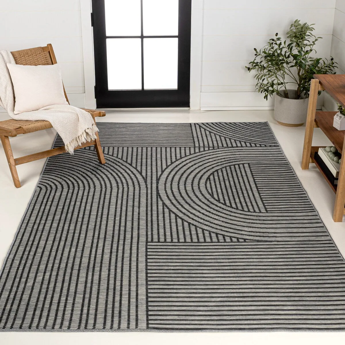 JONATHAN Y Reversible Bijan Mid-Century Modern Arch Stripe Machine-Washable Cream/Beige Indoor/Outdoor Rug