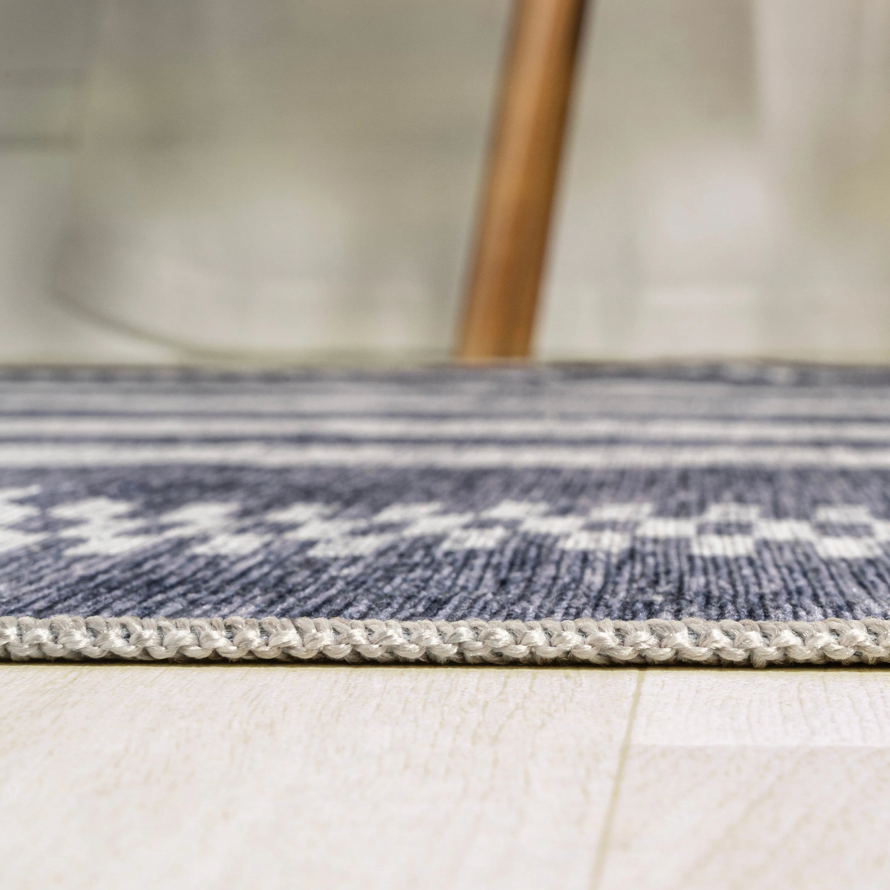 JONATHAN Y Timantii Bohemian Medallion Textured Weave Machine Washable Area Rug