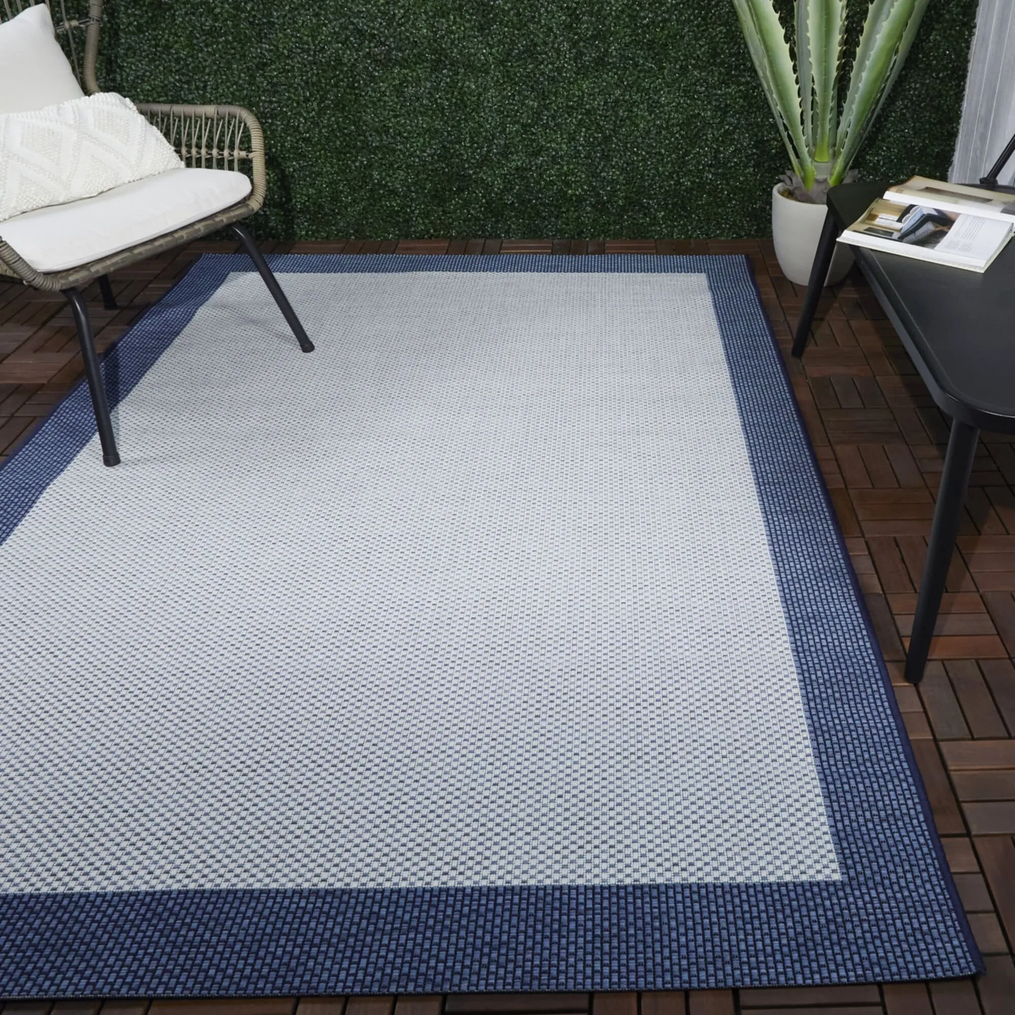 Langley Border Flatweave Indoor/Outdoor Area Rug