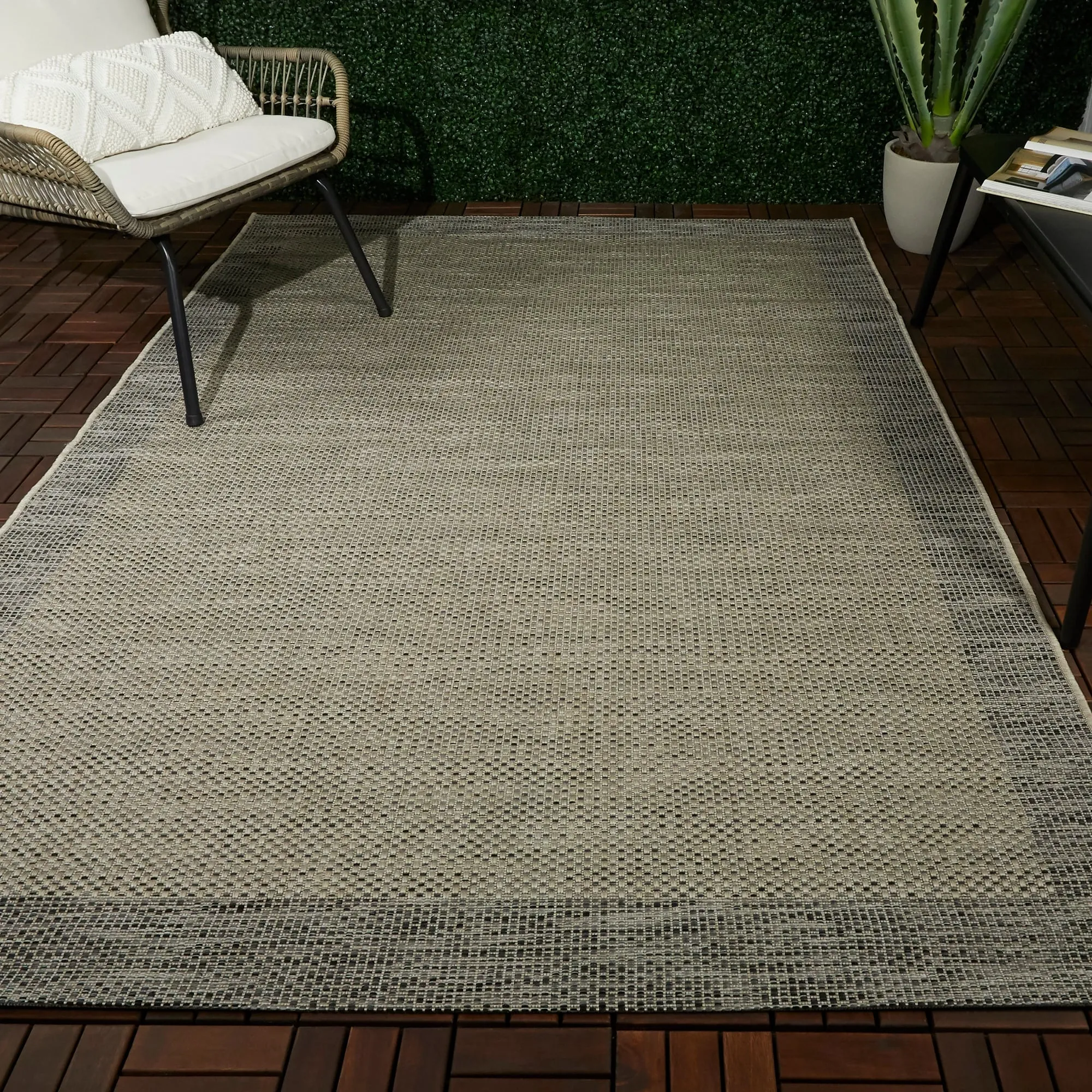 Langley Border Flatweave Indoor/Outdoor Area Rug