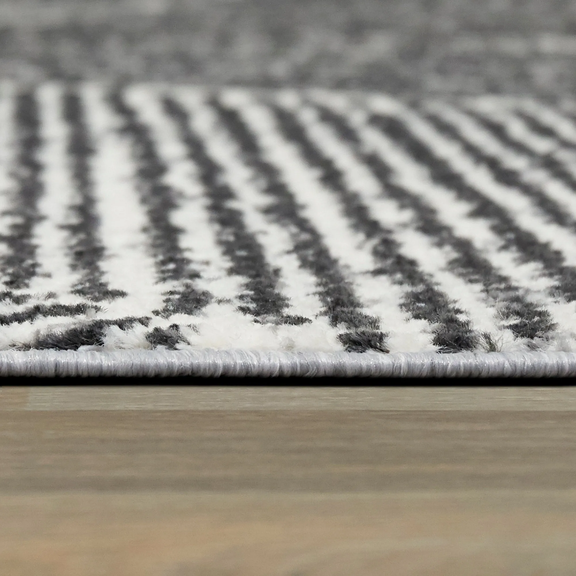 Larsen Modern Varied Stripes Area Rug