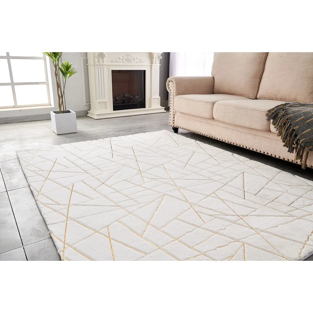 Lily Luxury Geometric Abstract Gilded Rectangular Area Rug