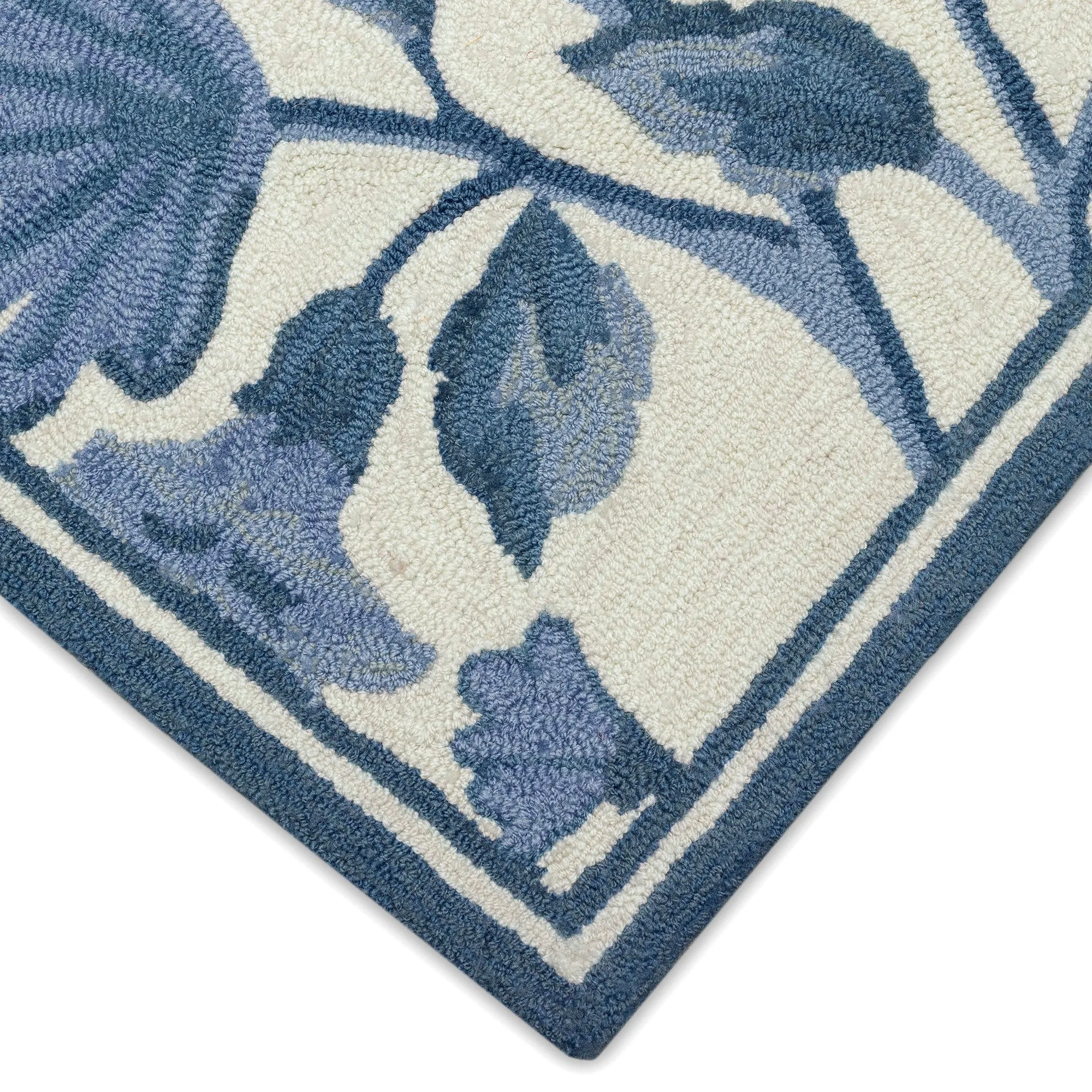 Liora Manne Capri Floral Vine Indoor/Outdoor Rug