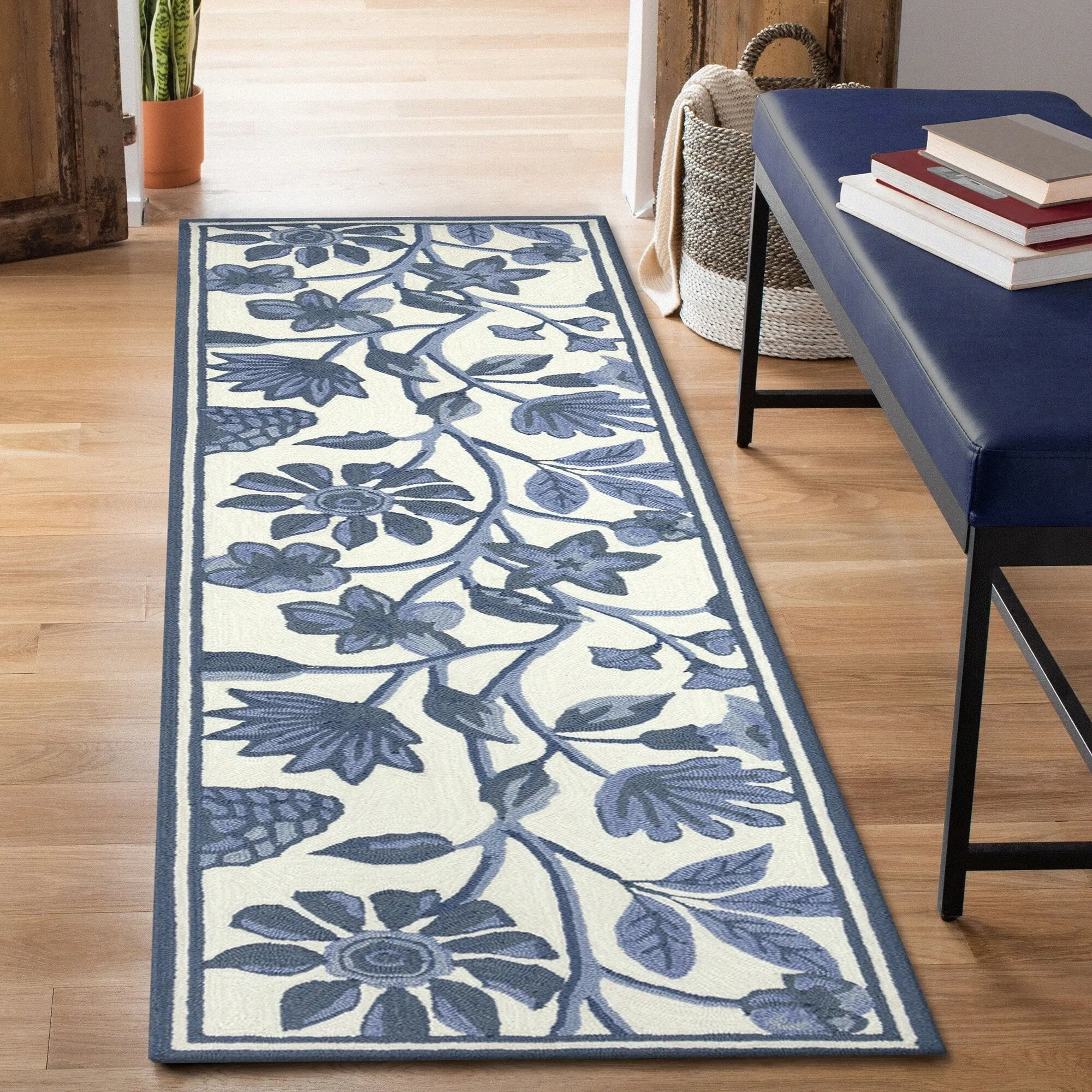 Liora Manne Capri Floral Vine Indoor/Outdoor Rug