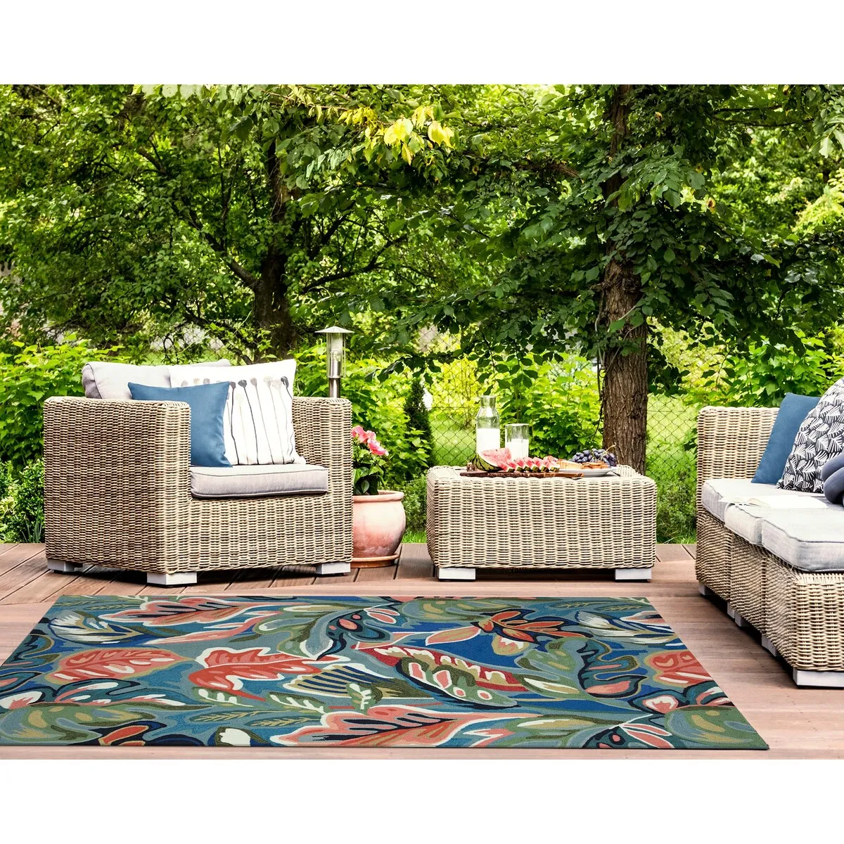 Liora Manne Capri On Holiday Indoor/Outdoor Rug